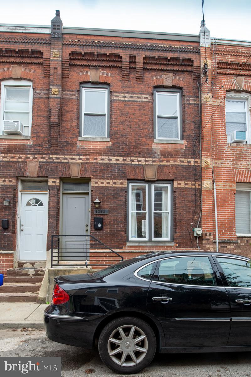 POINT BREEZE - Residential Lease