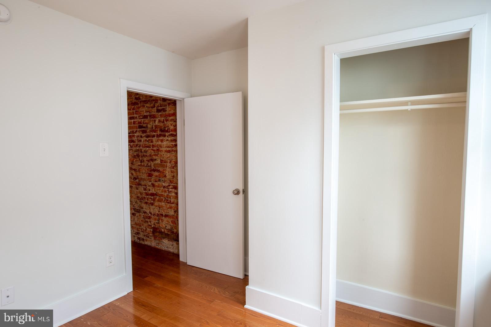 POINT BREEZE - Residential Lease