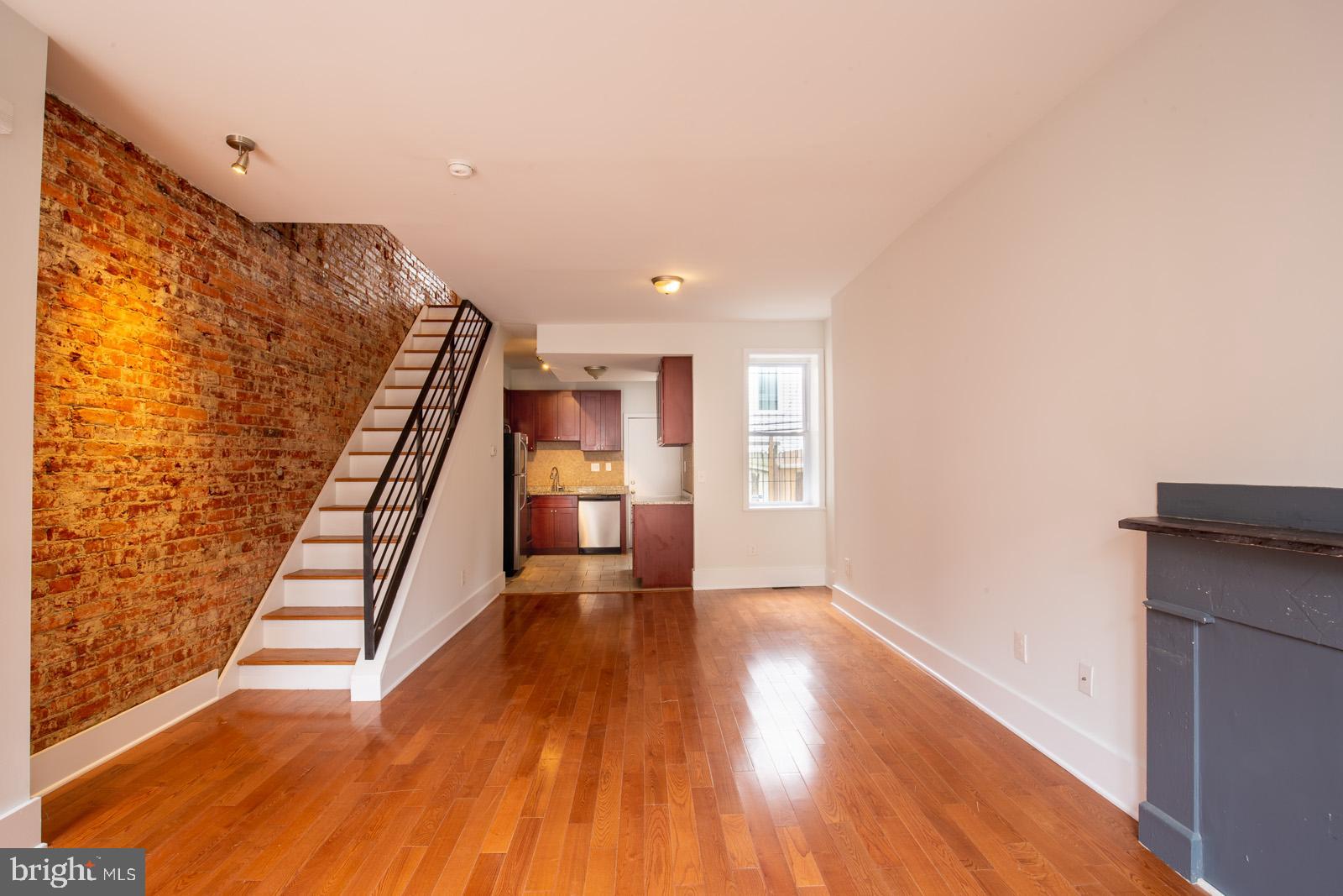 POINT BREEZE - Residential Lease