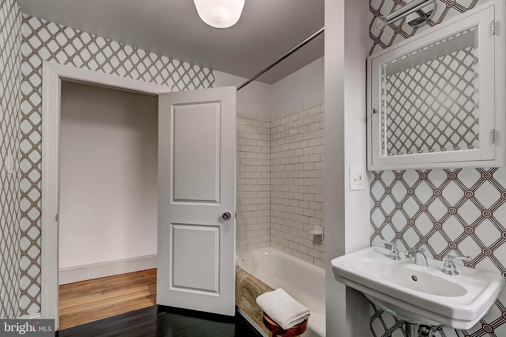 RESERVOIR HILL HISTORIC DISTRICT - Residential