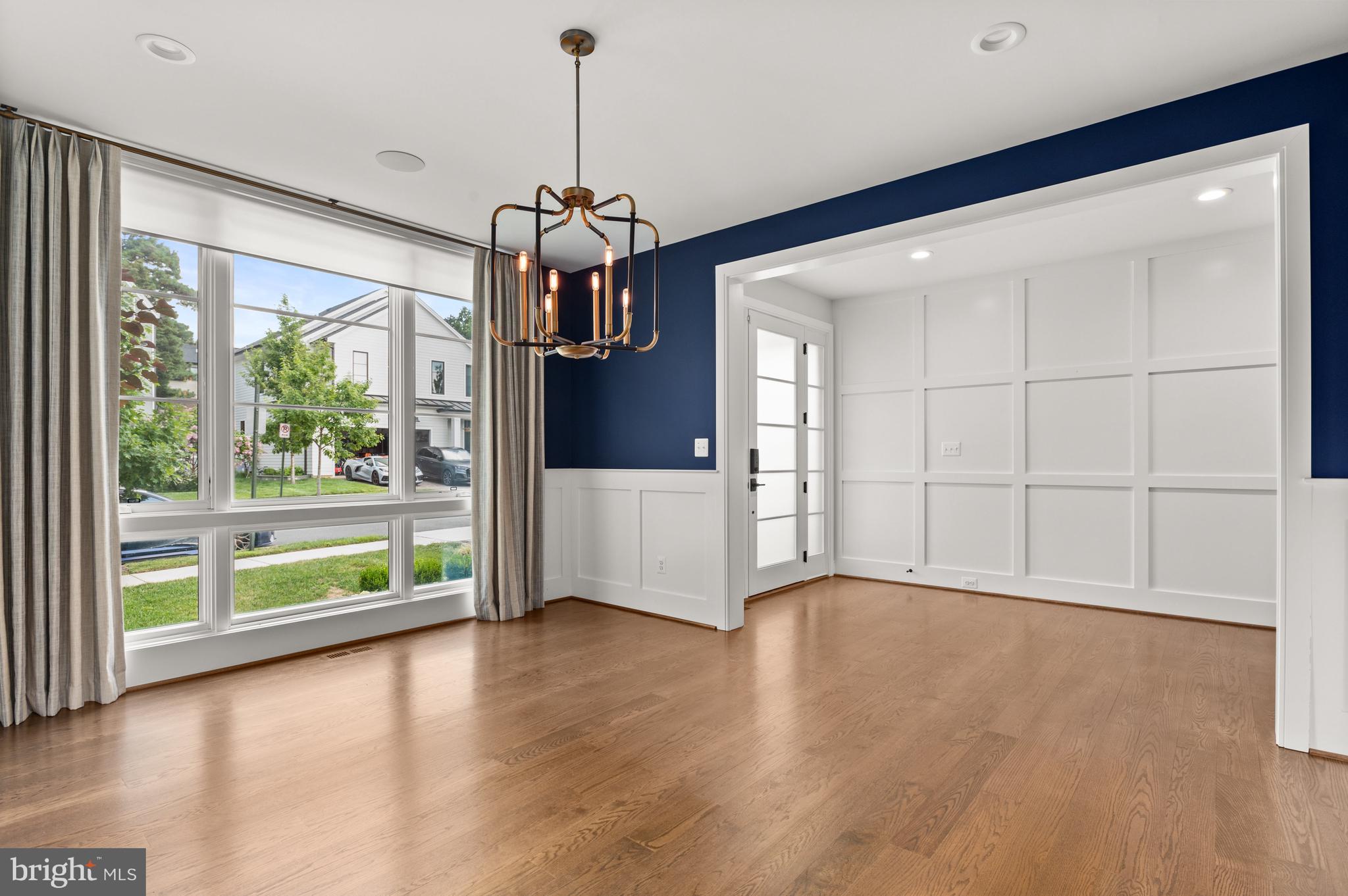 ROOSEVELT PLACE - Residential