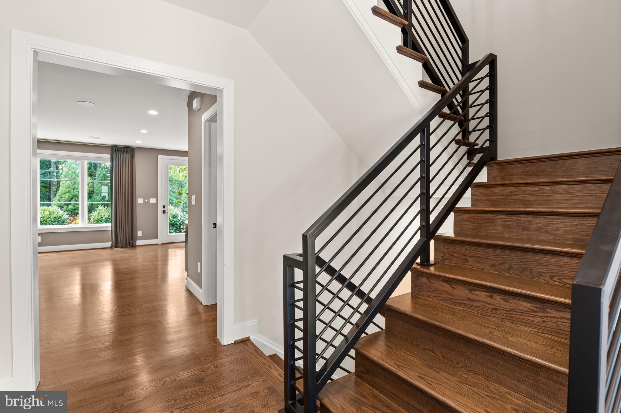 ROOSEVELT PLACE - Residential