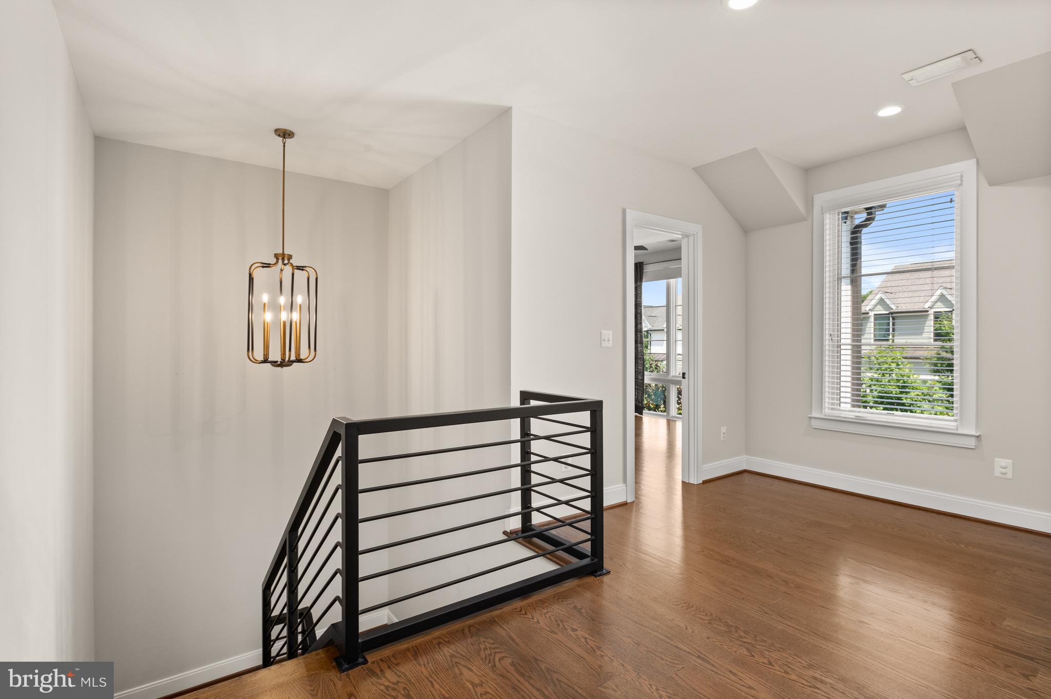 ROOSEVELT PLACE - Residential