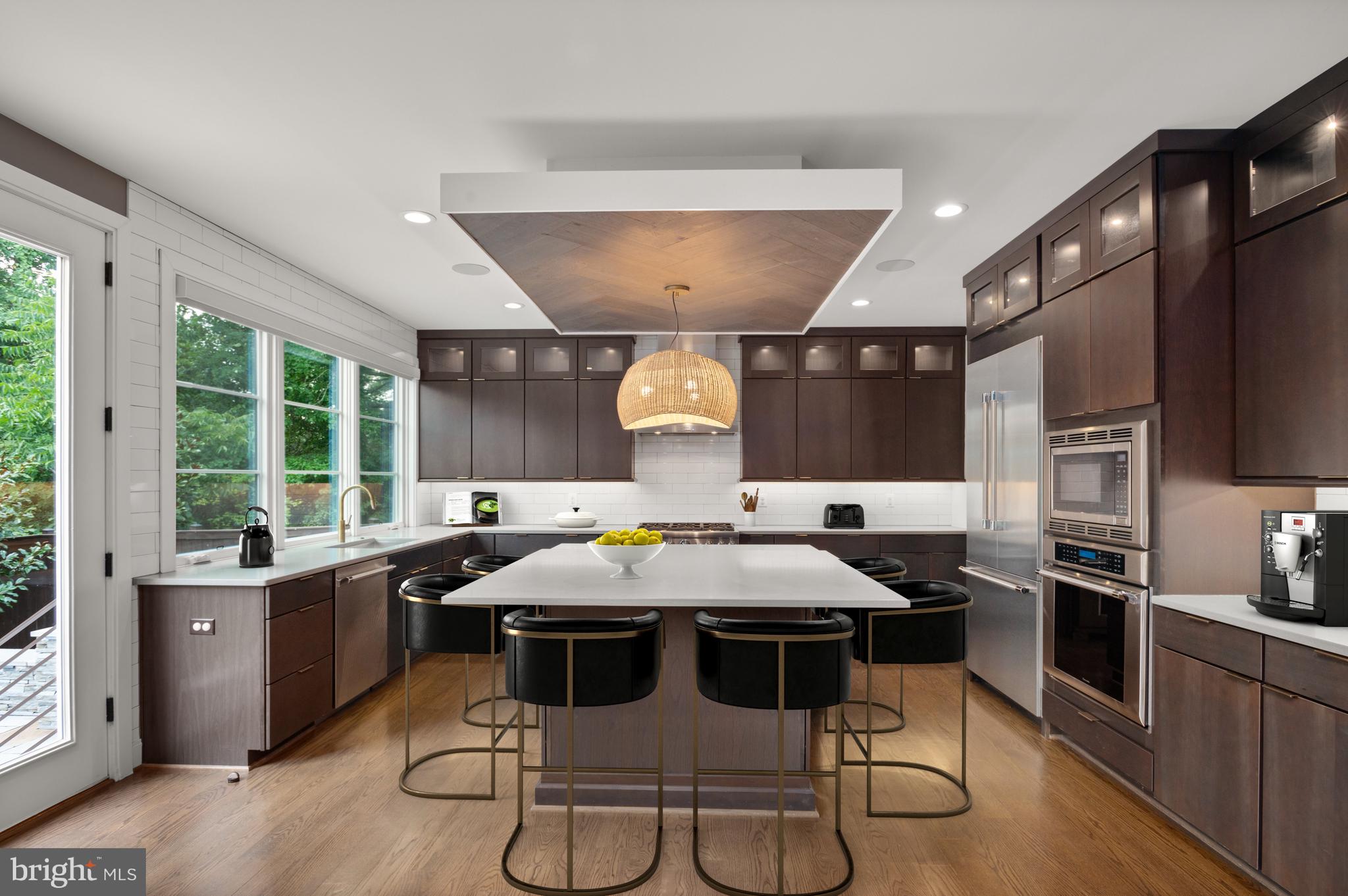 ROOSEVELT PLACE - Residential