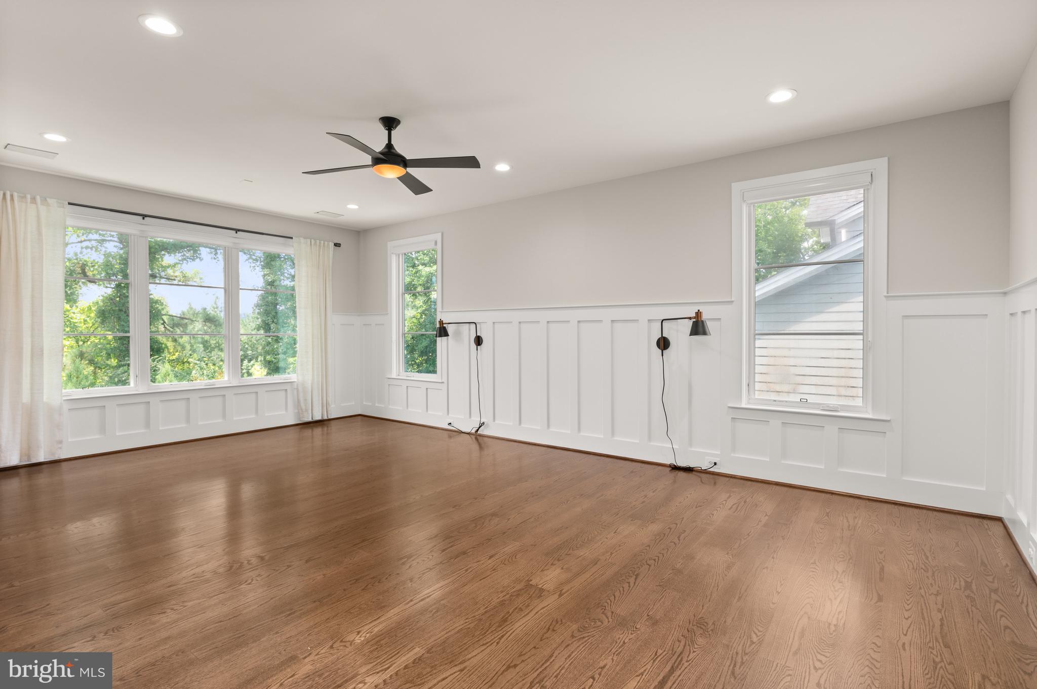 ROOSEVELT PLACE - Residential