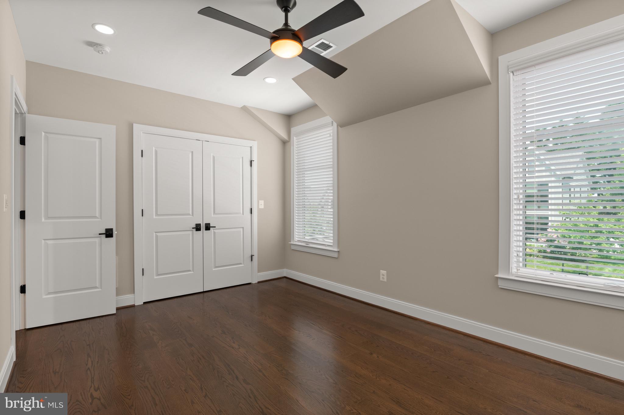 ROOSEVELT PLACE - Residential