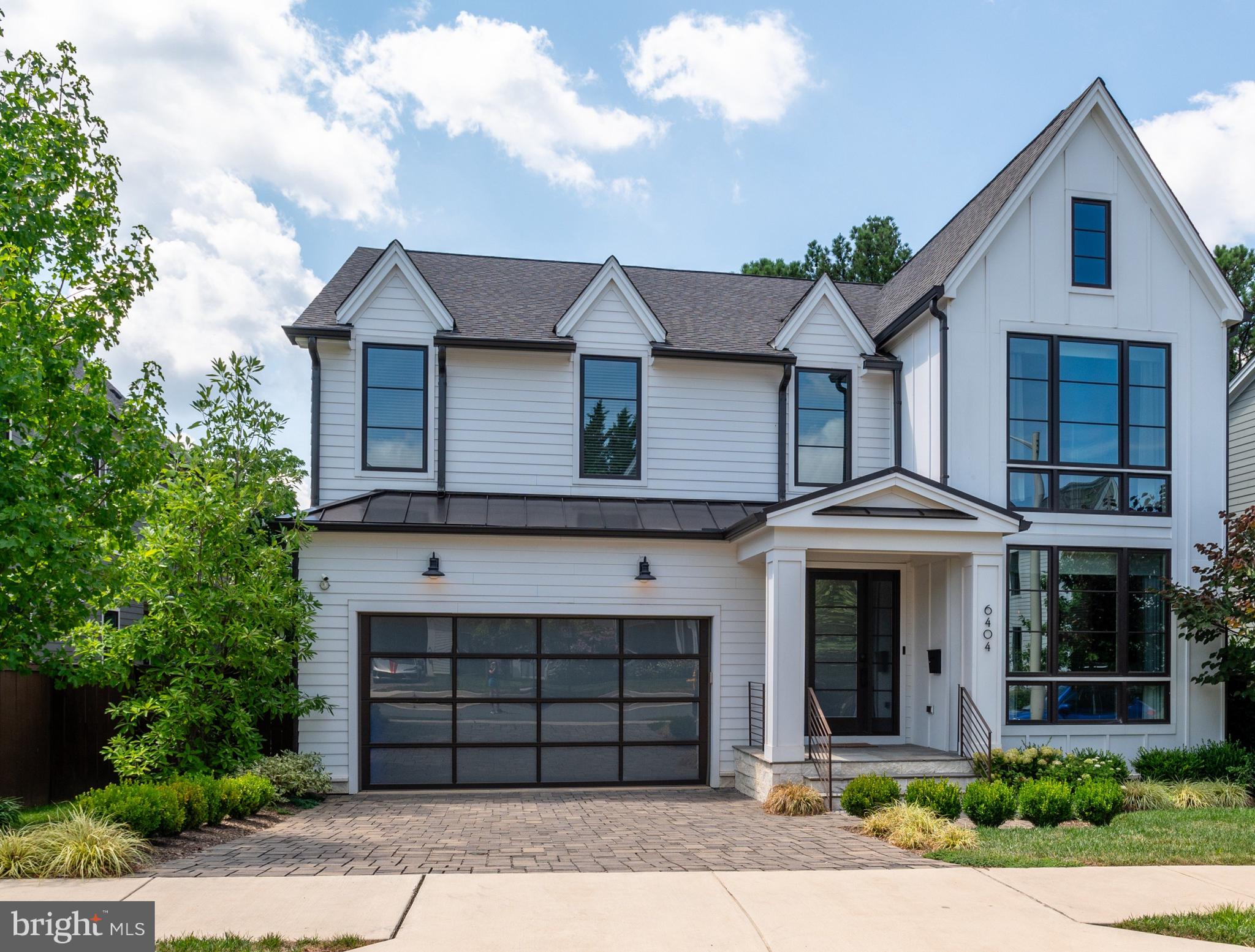 ROOSEVELT PLACE - Residential