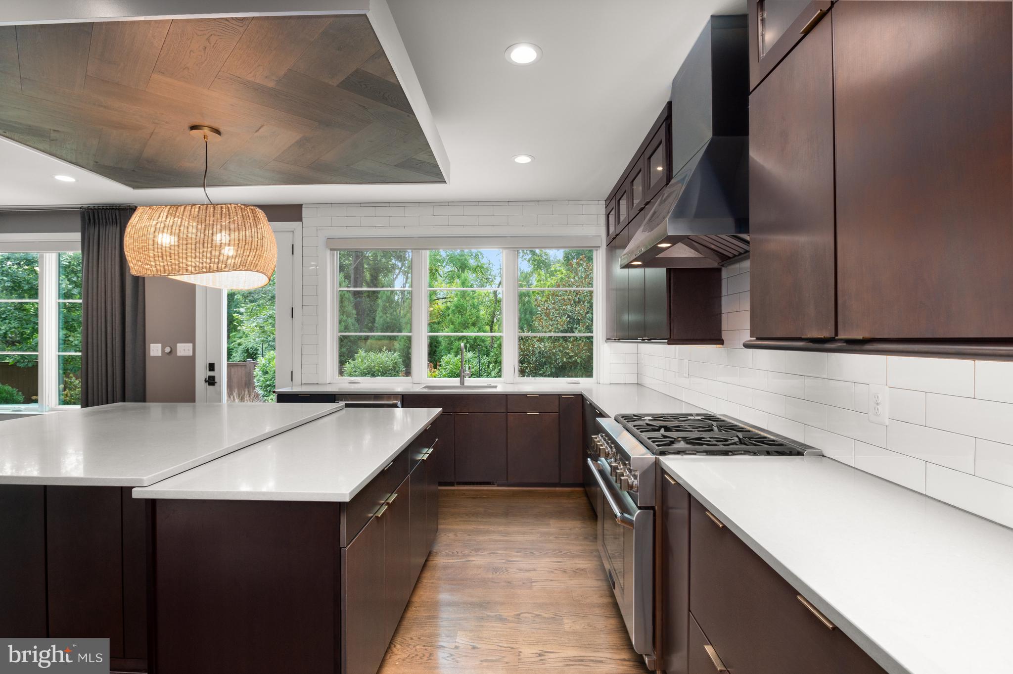 ROOSEVELT PLACE - Residential