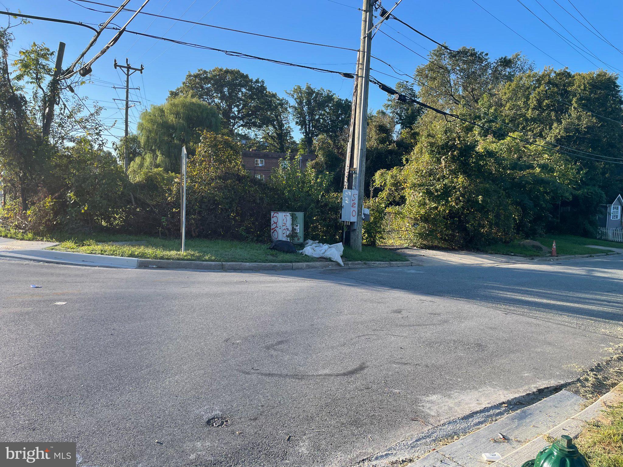 5211 MARLBORO PIKE