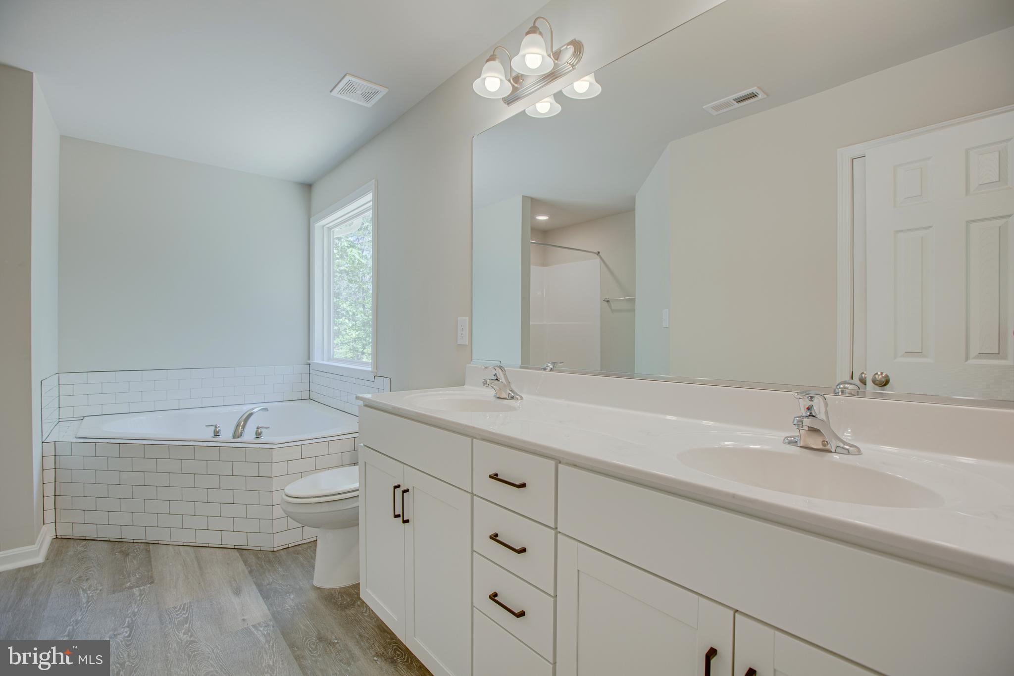 PLACID BAY ESTATES - Residential