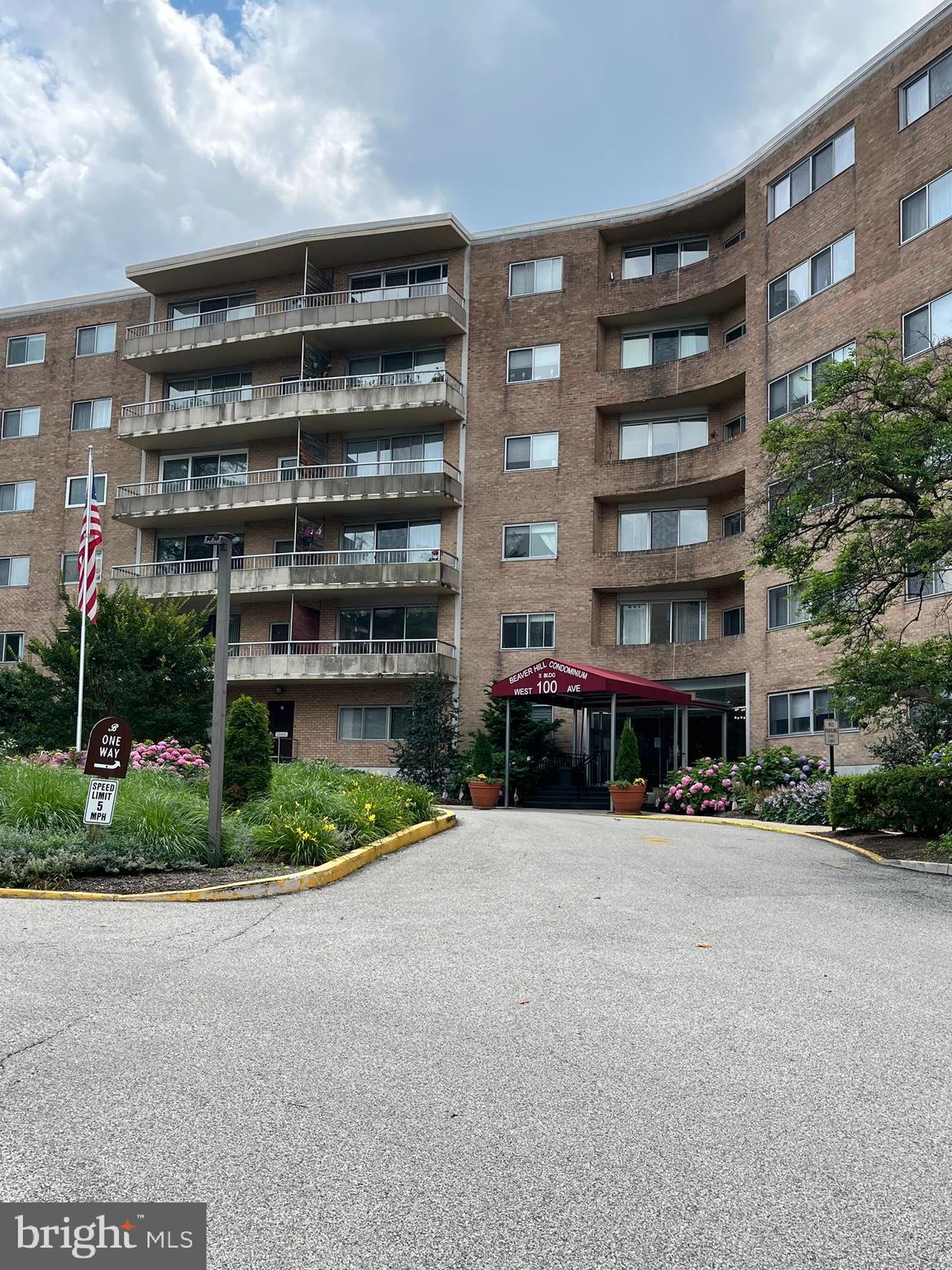 BEAVER HILL - Residential