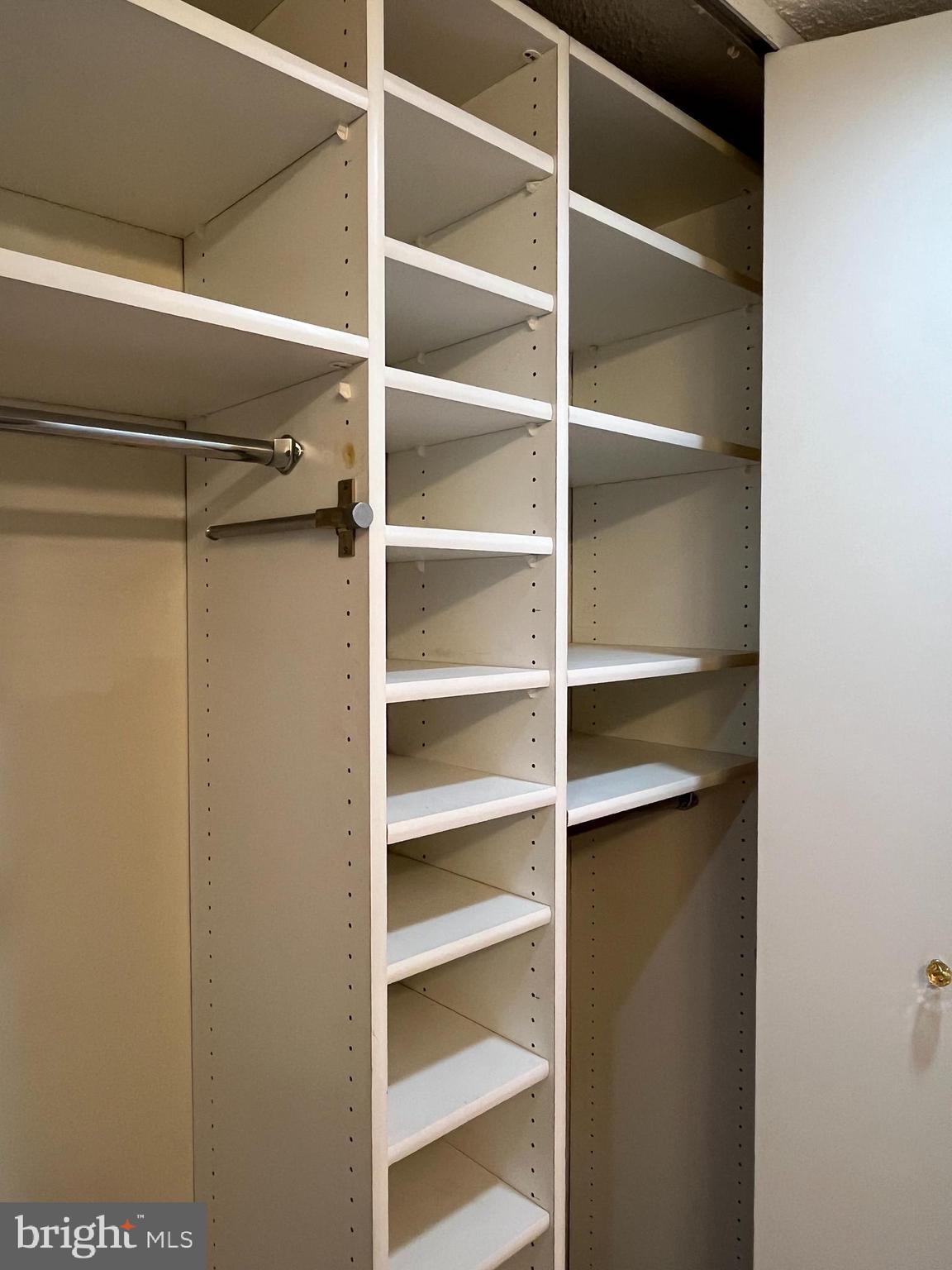 BEAVER HILL - Residential