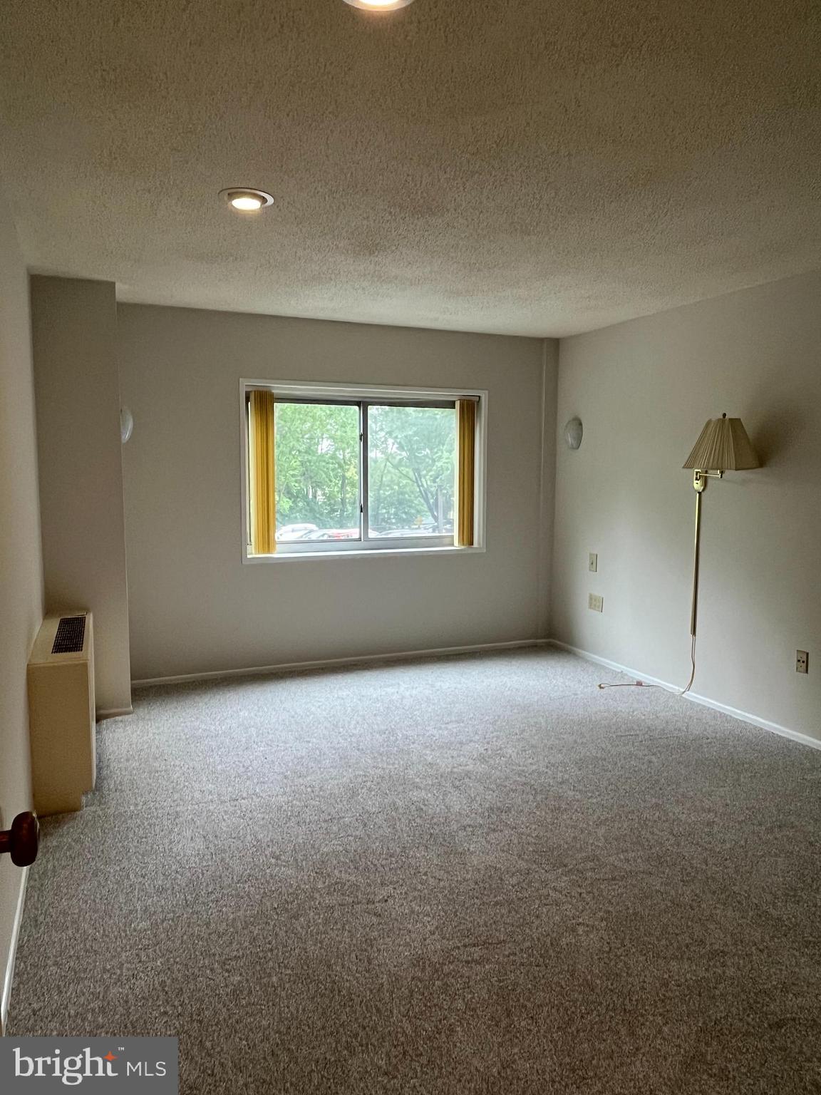 BEAVER HILL - Residential