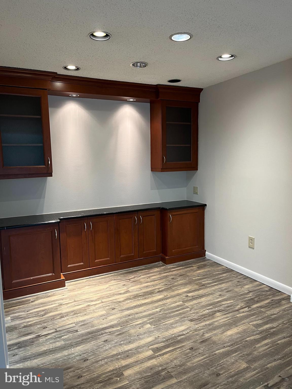 BEAVER HILL - Residential