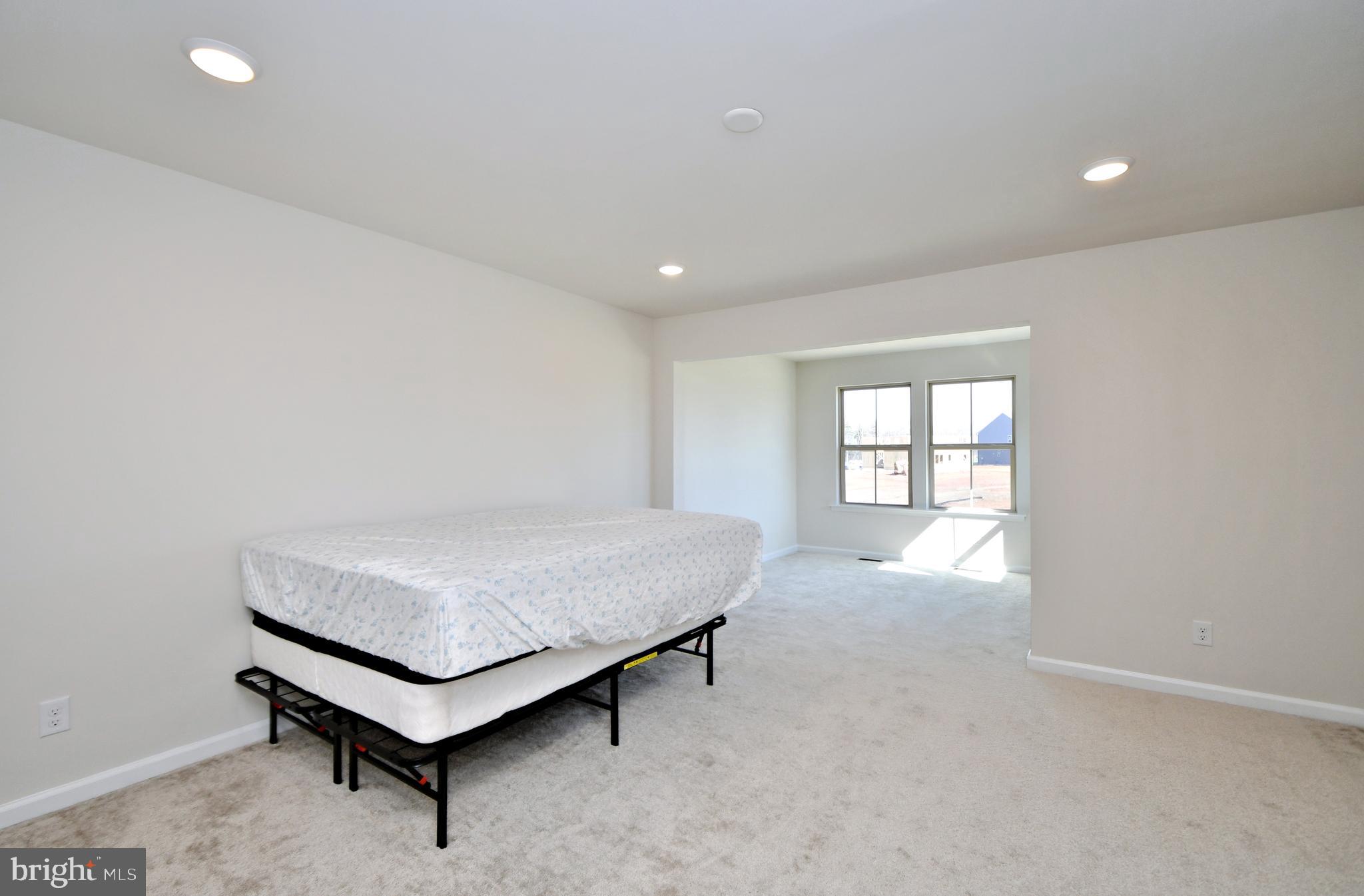 RESERVE AT FRANCONIA - Residential Lease