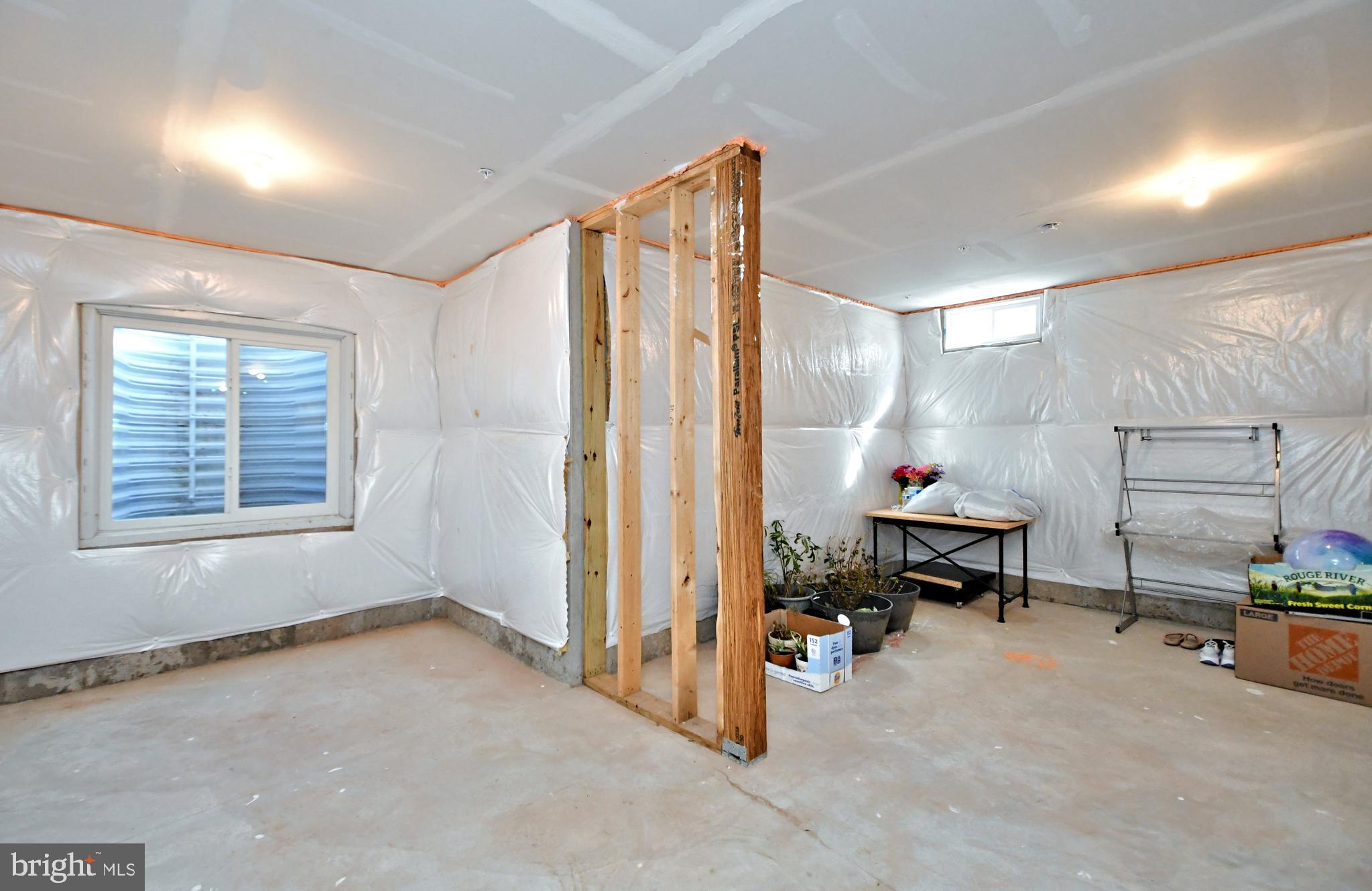 RESERVE AT FRANCONIA - Residential Lease