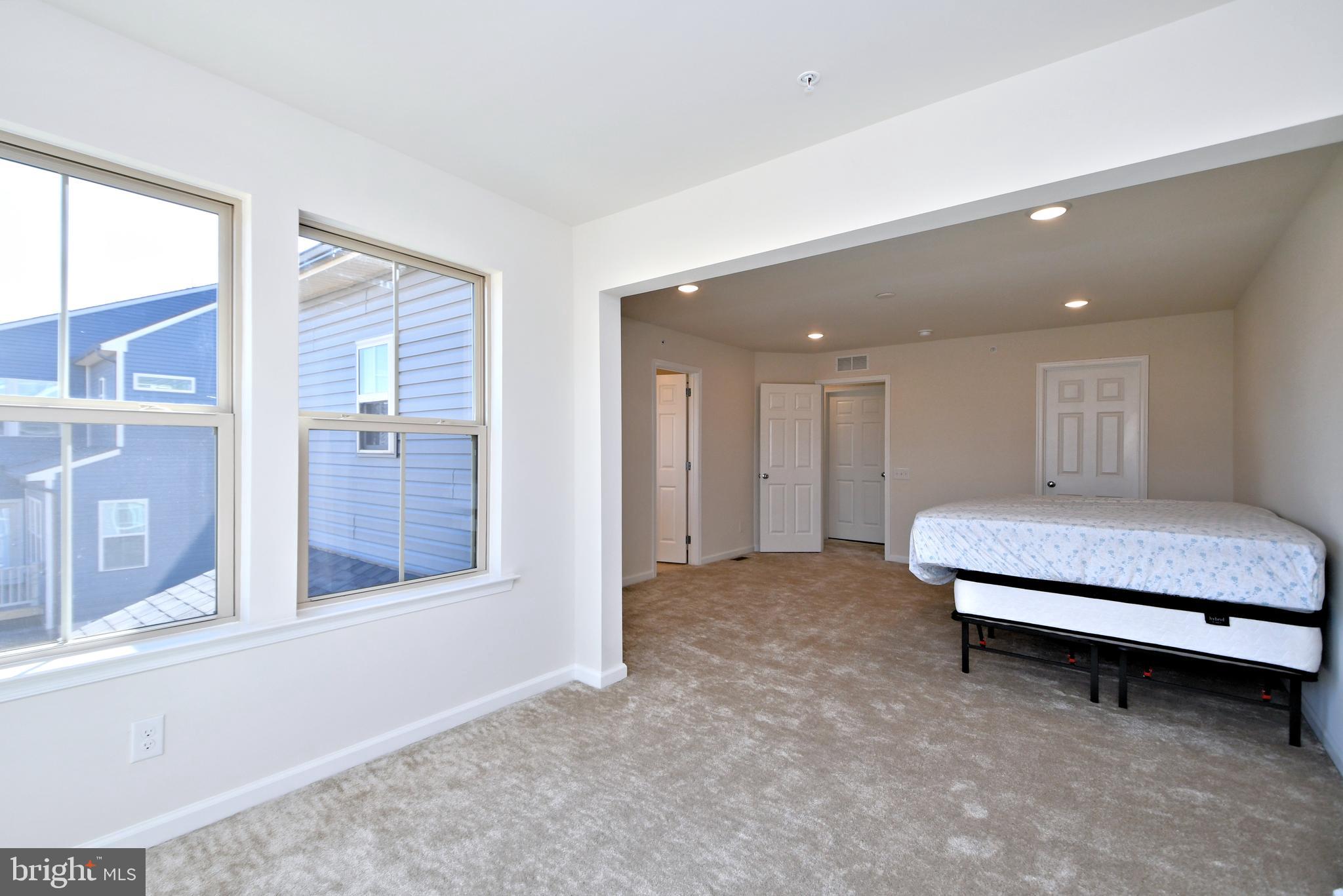 RESERVE AT FRANCONIA - Residential Lease