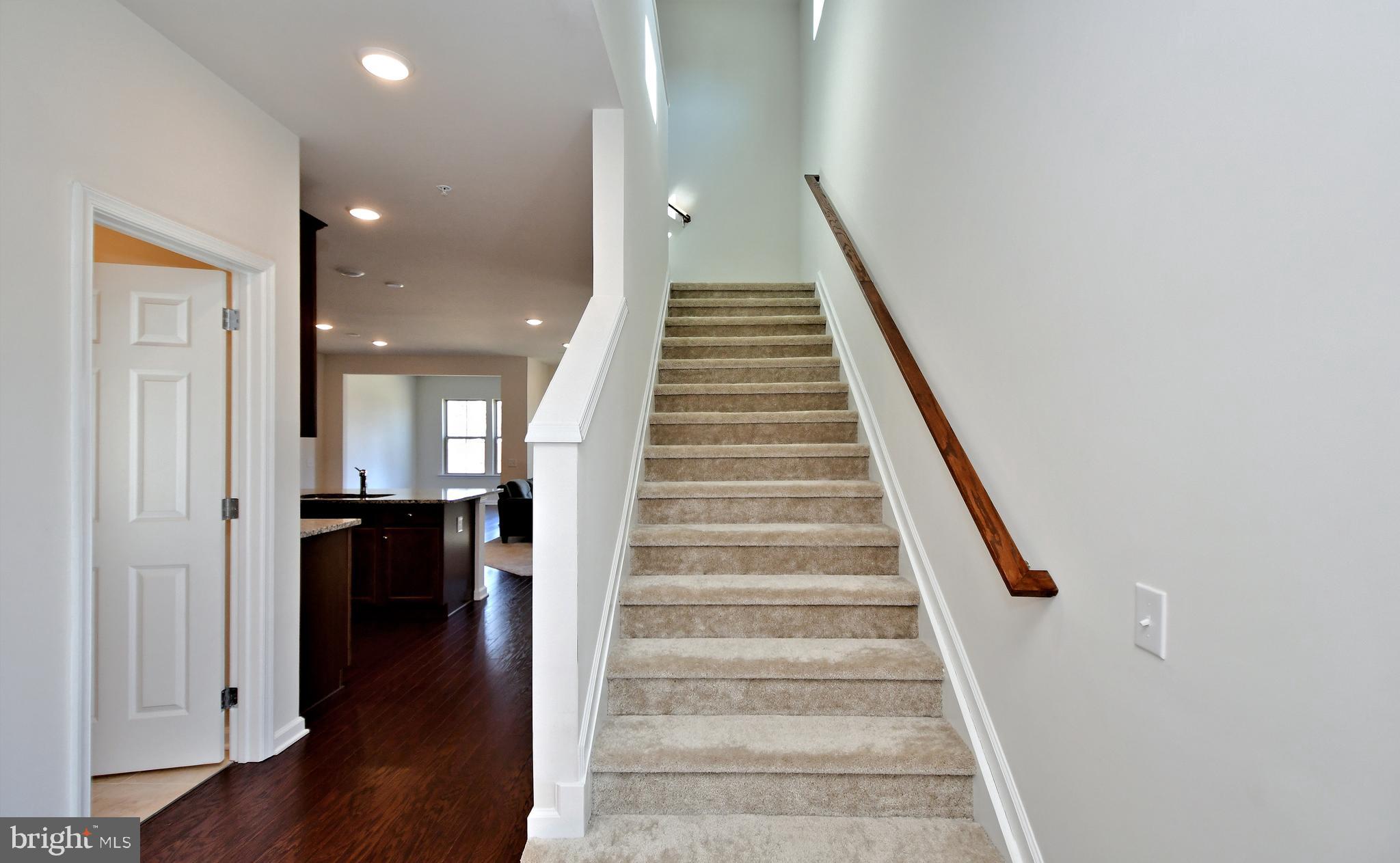 RESERVE AT FRANCONIA - Residential Lease