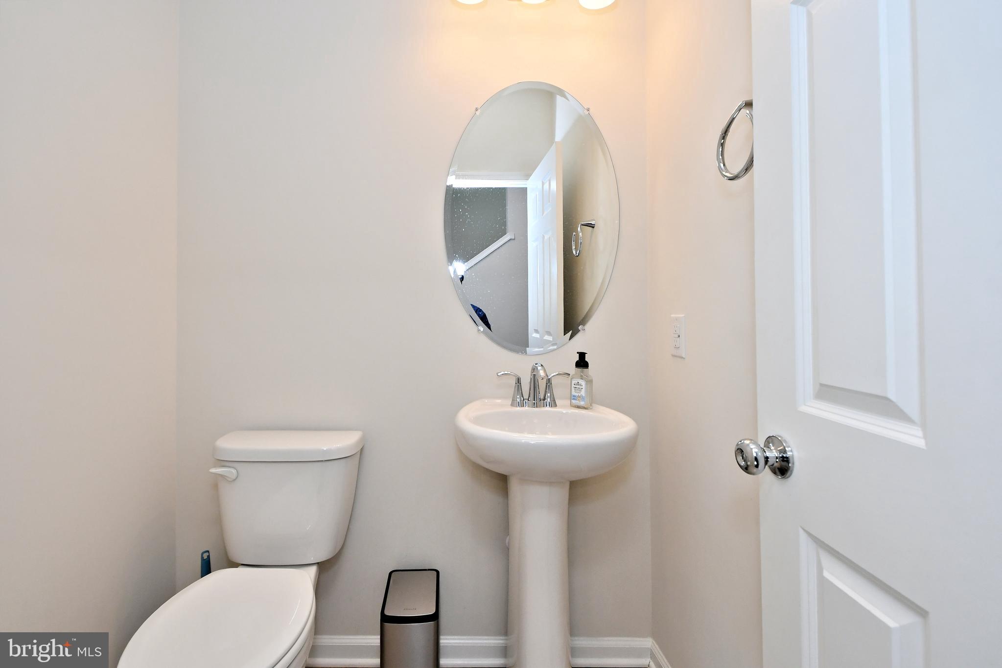 RESERVE AT FRANCONIA - Residential Lease