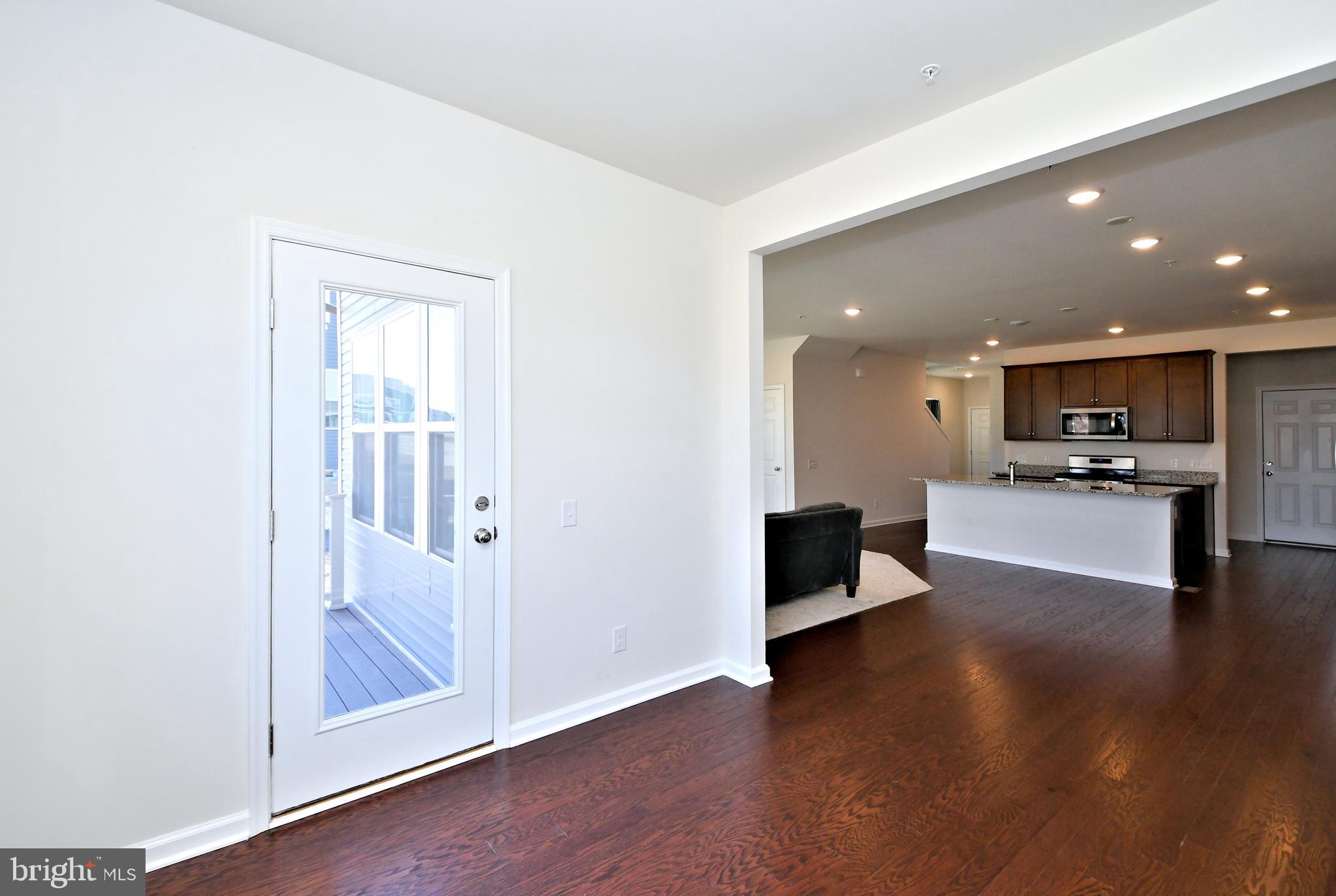 RESERVE AT FRANCONIA - Residential Lease