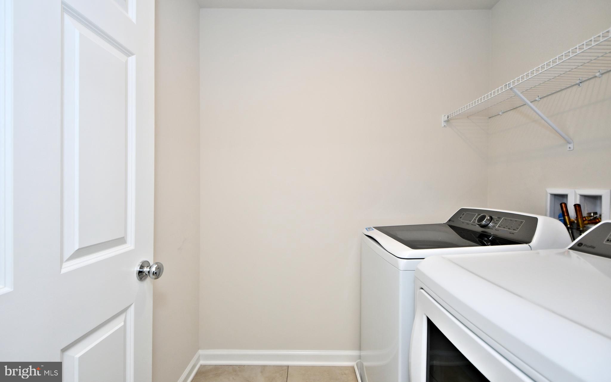 RESERVE AT FRANCONIA - Residential Lease