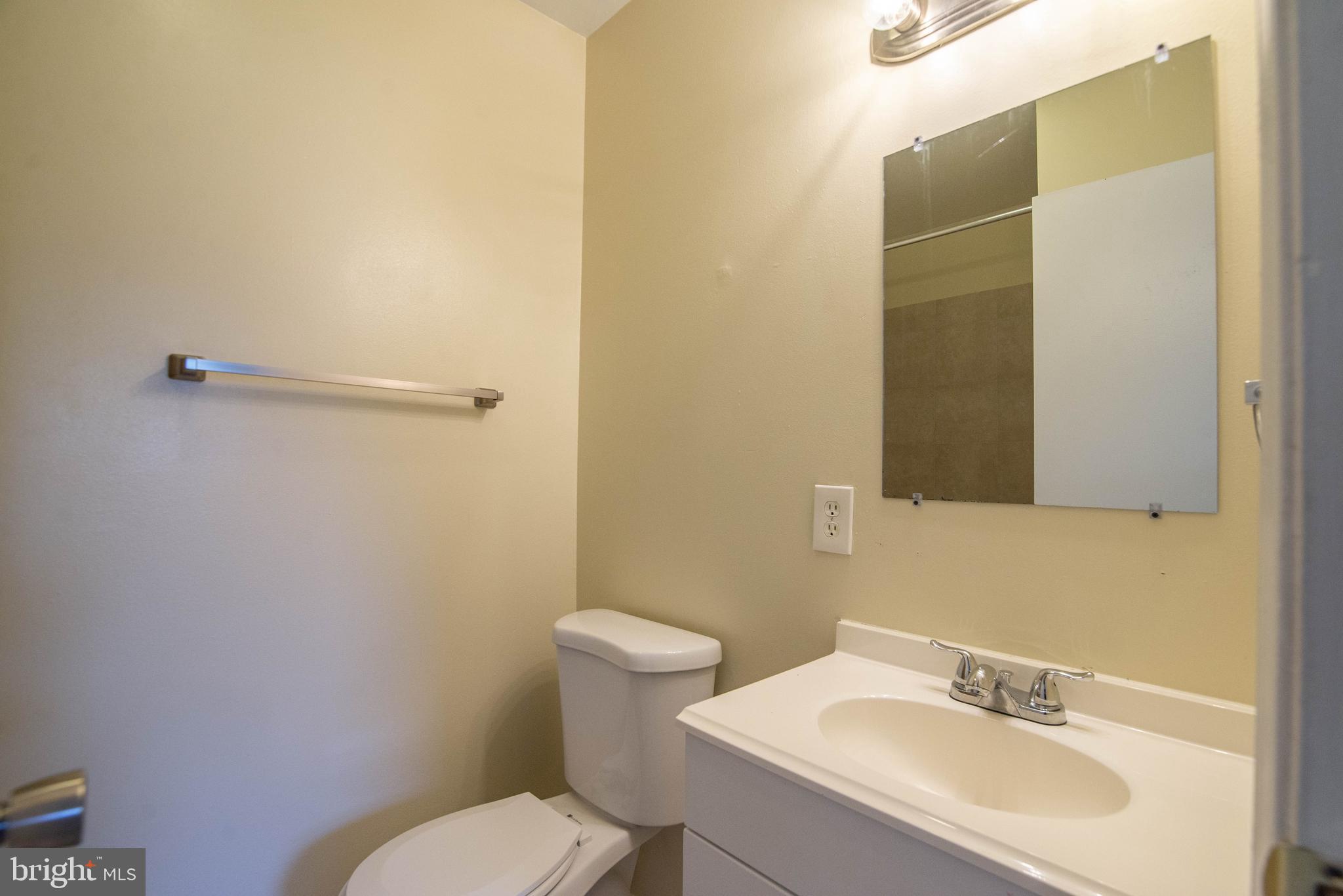 QUAIL MEADOWS TOWNHOUSES - Residential