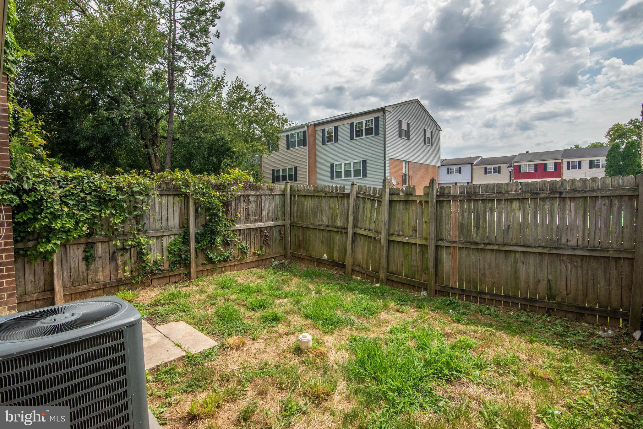 QUAIL MEADOWS TOWNHOUSES - Residential