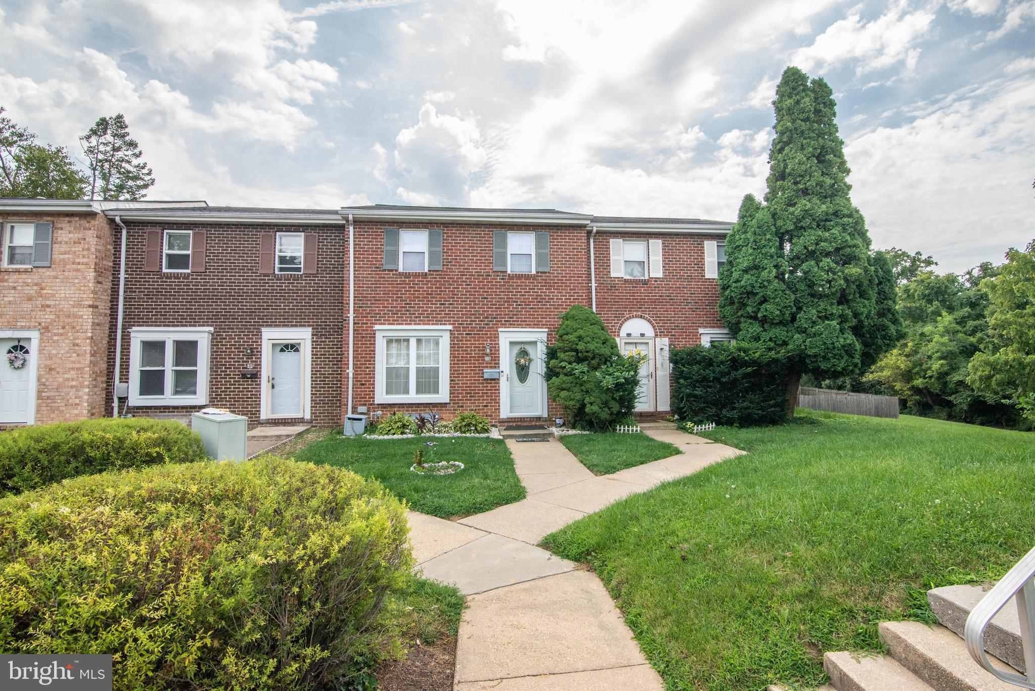 QUAIL MEADOWS TOWNHOUSES - Residential