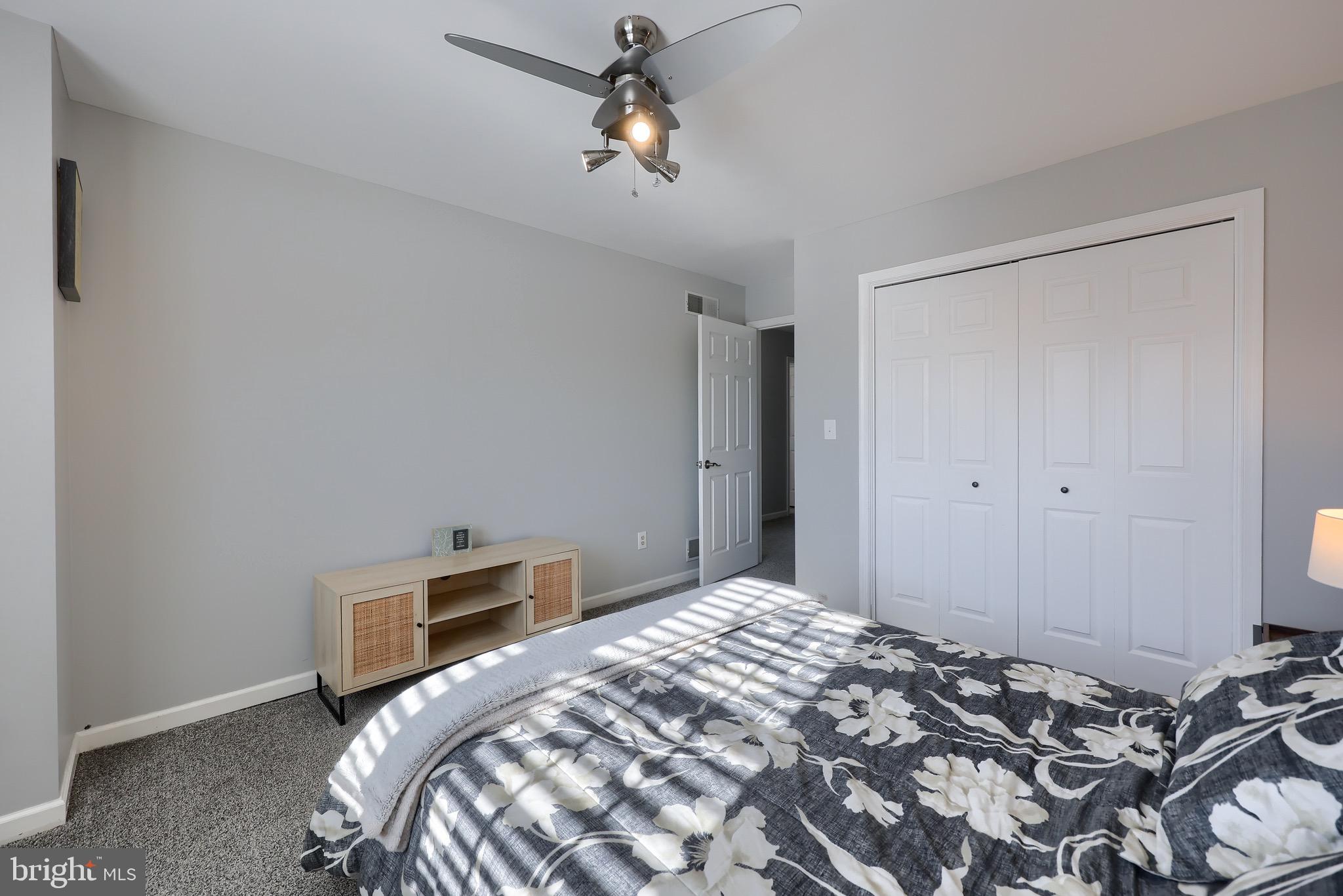 SPRINGETTS VILLAGE CONDOS - Residential