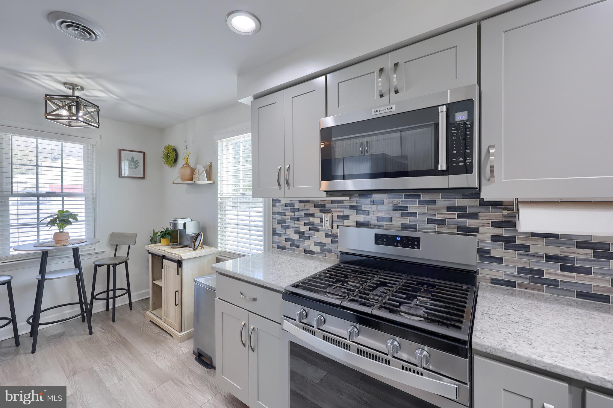 SPRINGETTS VILLAGE CONDOS - Residential