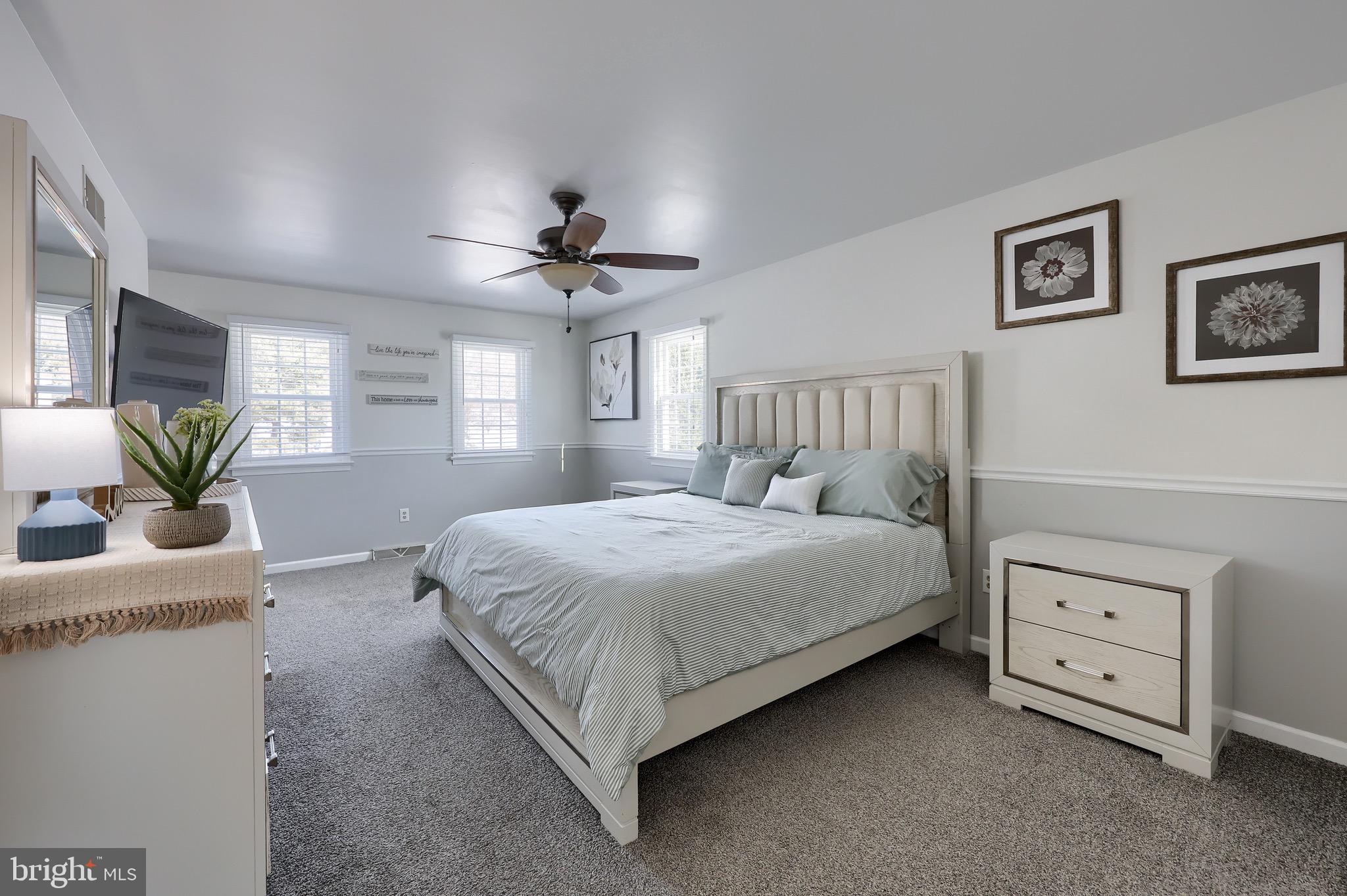 SPRINGETTS VILLAGE CONDOS - Residential