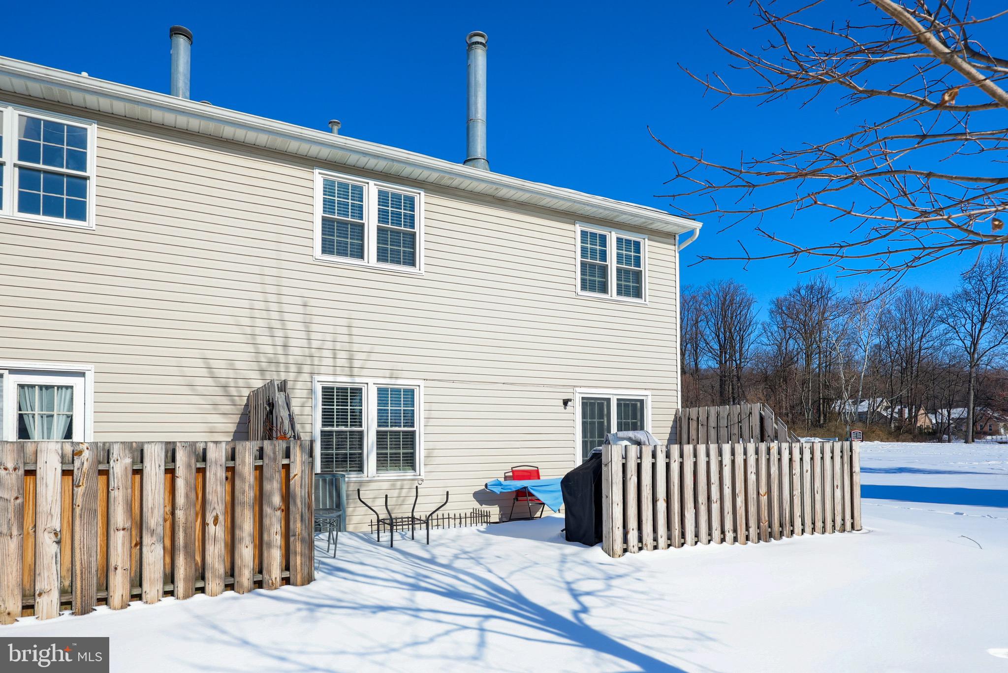 SPRINGETTS VILLAGE CONDOS - Residential