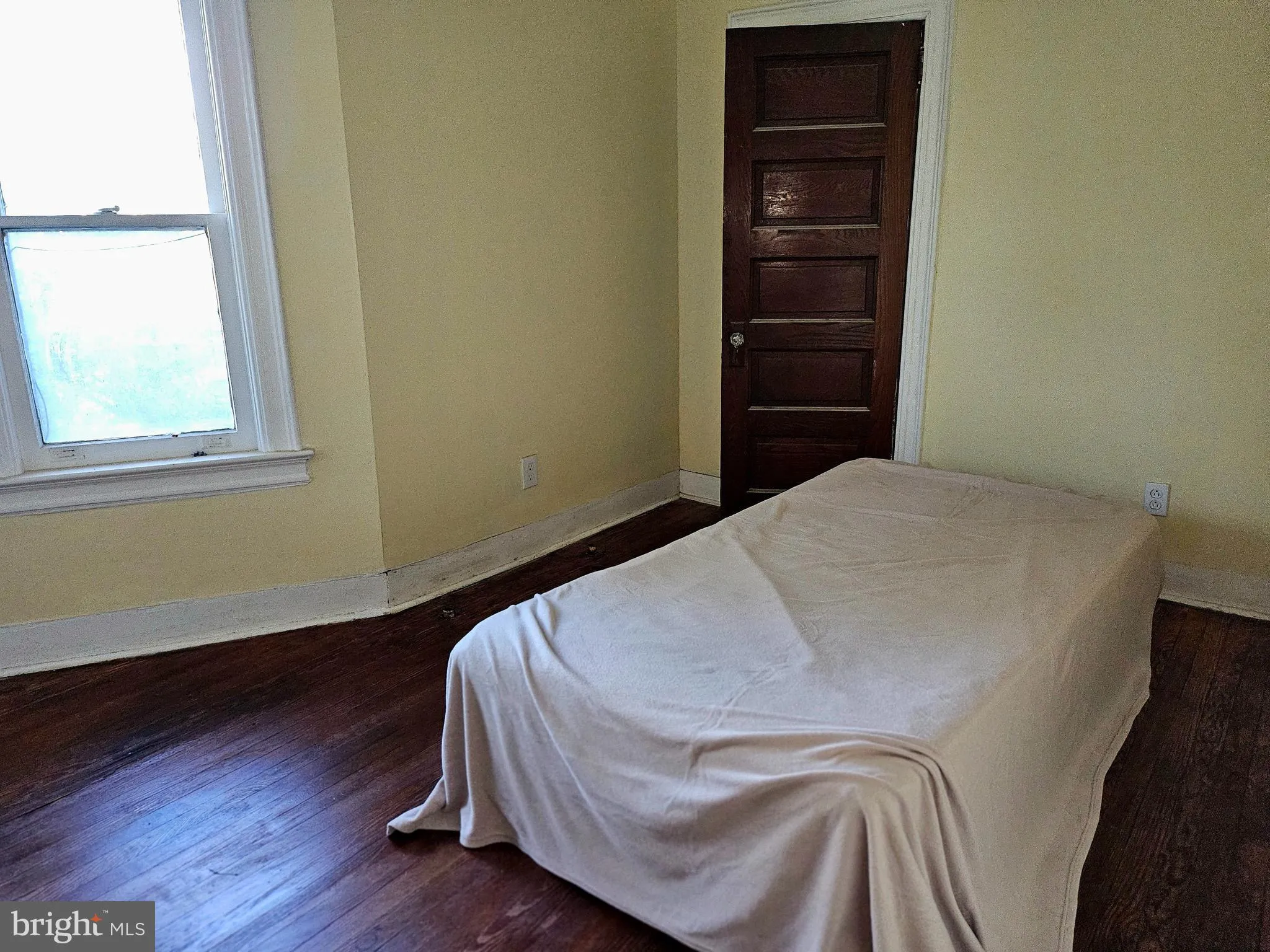 Berlin, New Jersey 08009, United States, 5 Bedrooms Bedrooms, ,3 BathroomsBathrooms,Residential,Contingent,38927