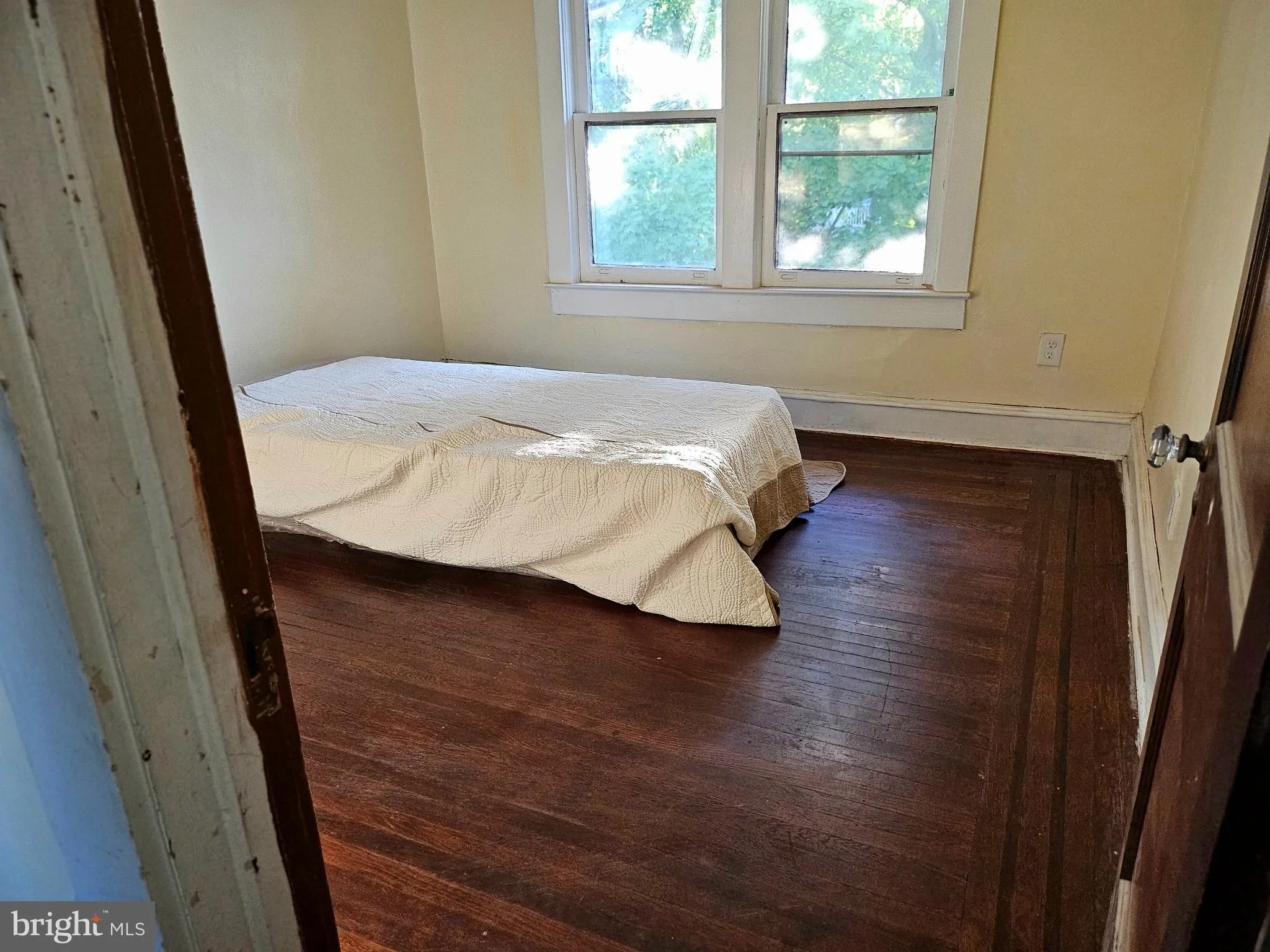 Berlin, New Jersey 08009, United States, 5 Bedrooms Bedrooms, ,3 BathroomsBathrooms,Residential,Contingent,38927