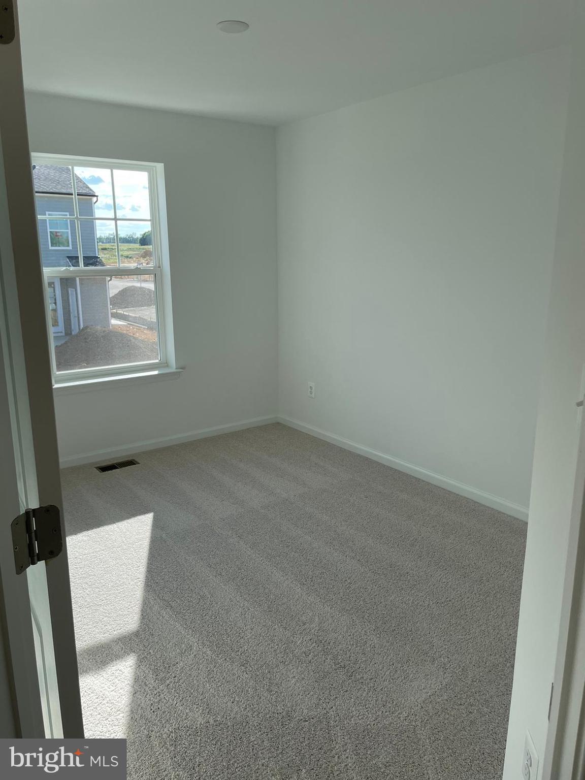 KING'S CROSSING - Residential Lease