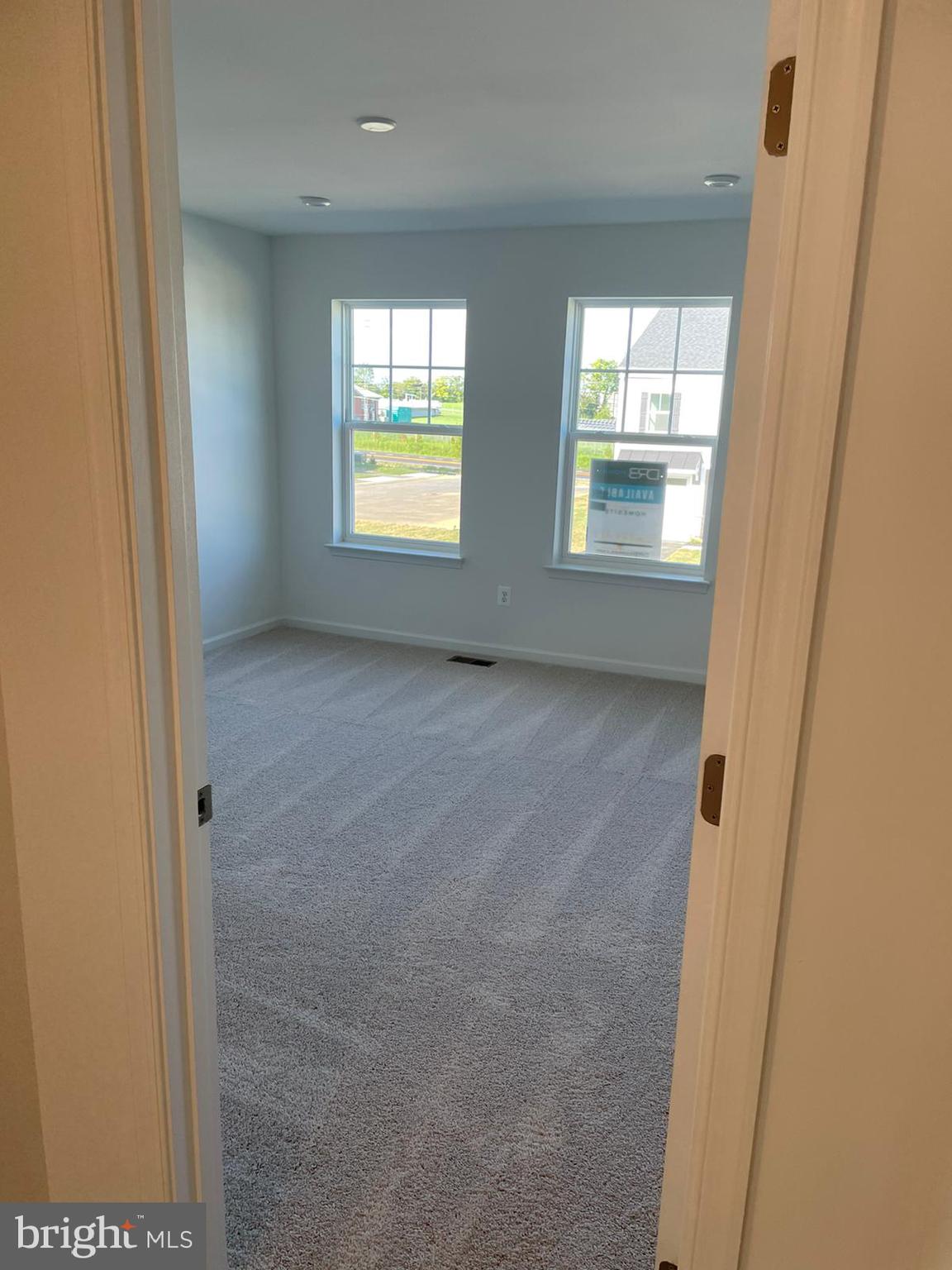 KING'S CROSSING - Residential Lease