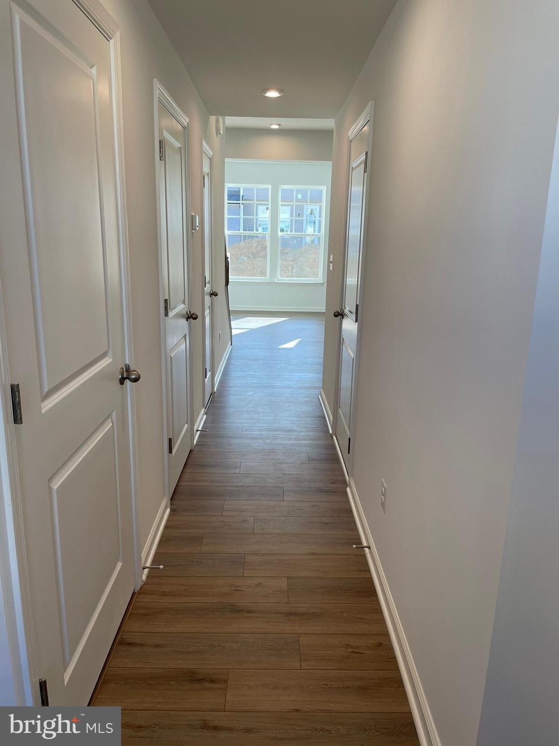 KING'S CROSSING - Residential Lease