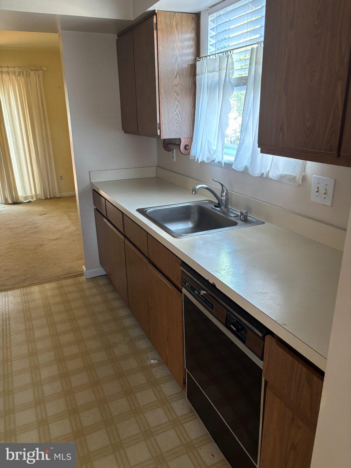 606 LONDONTOWN ROAD, EDGEWATER, MD, 21037 606 LONDONTOWN ROAD
