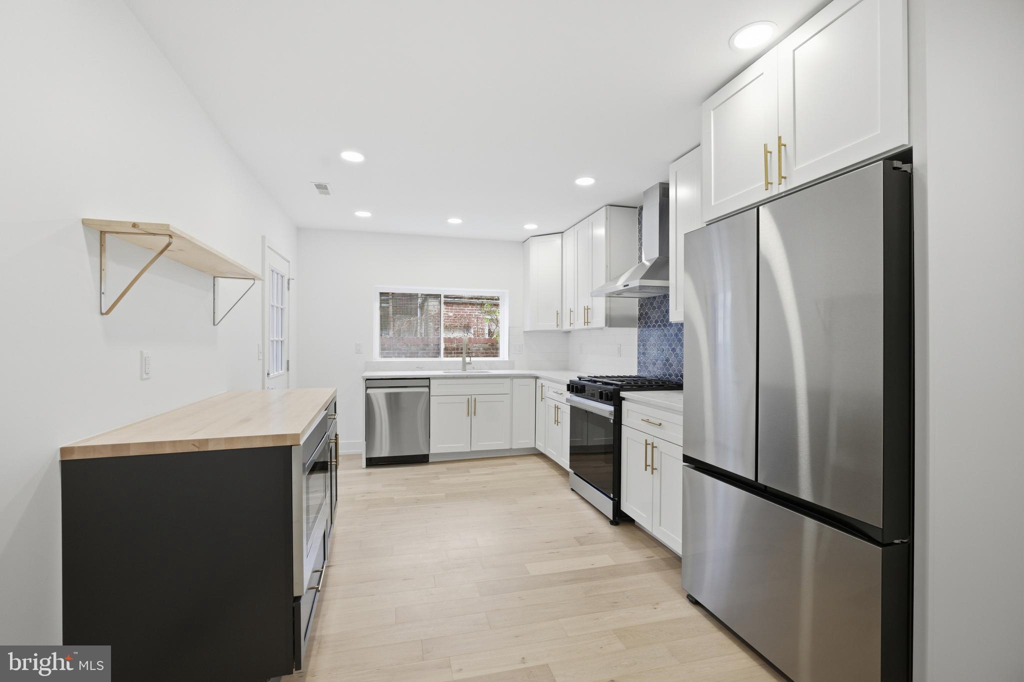 EAST PASSYUNK CROSSING - Residential