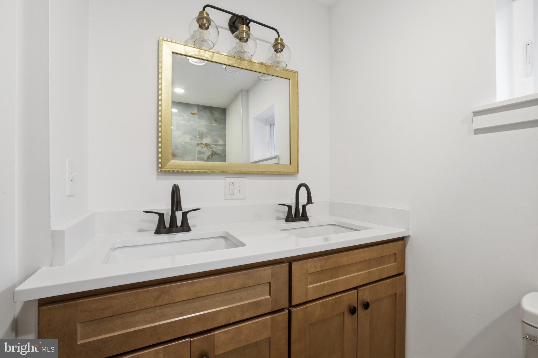 EAST PASSYUNK CROSSING - Residential