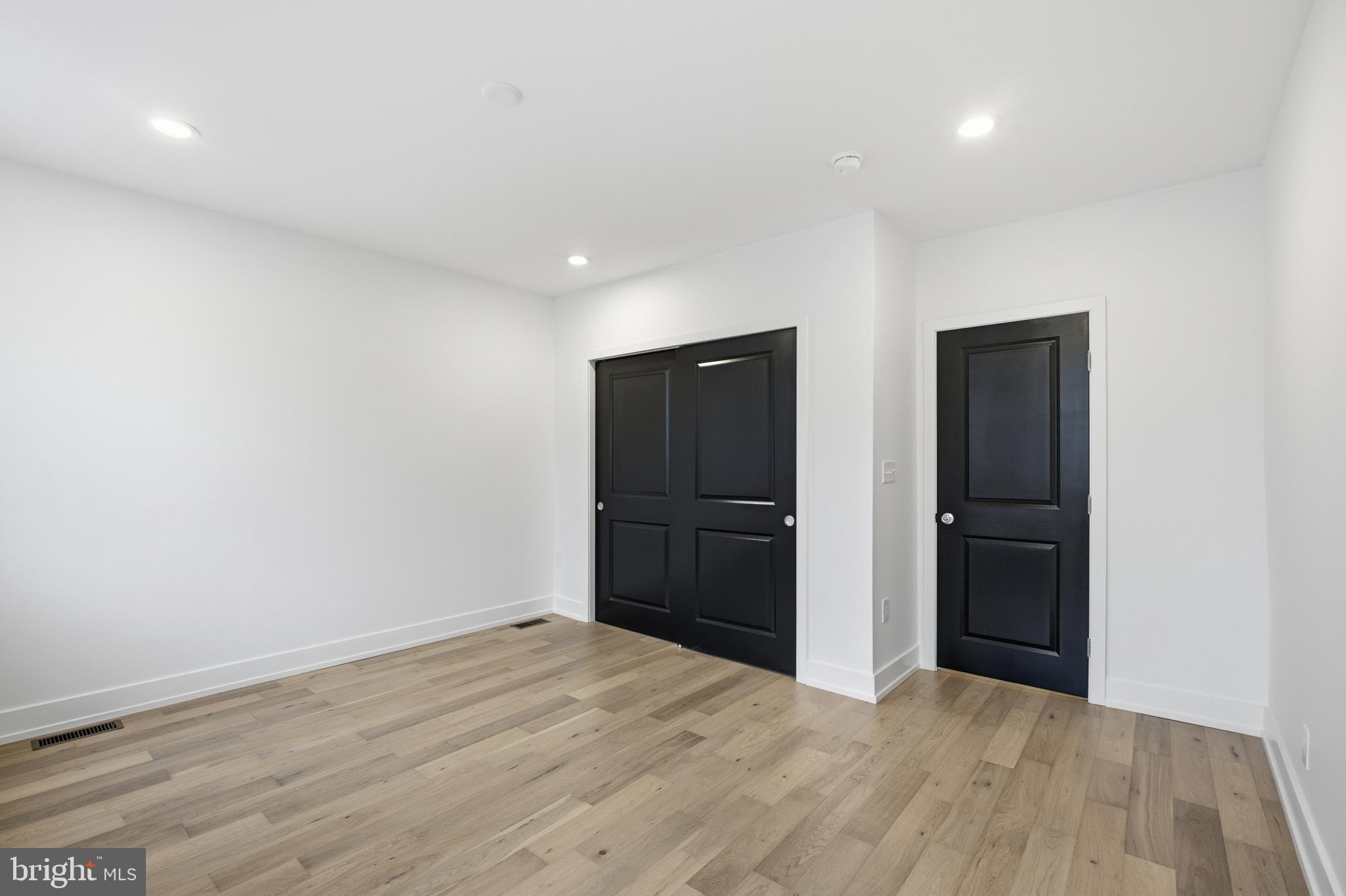 EAST PASSYUNK CROSSING - Residential