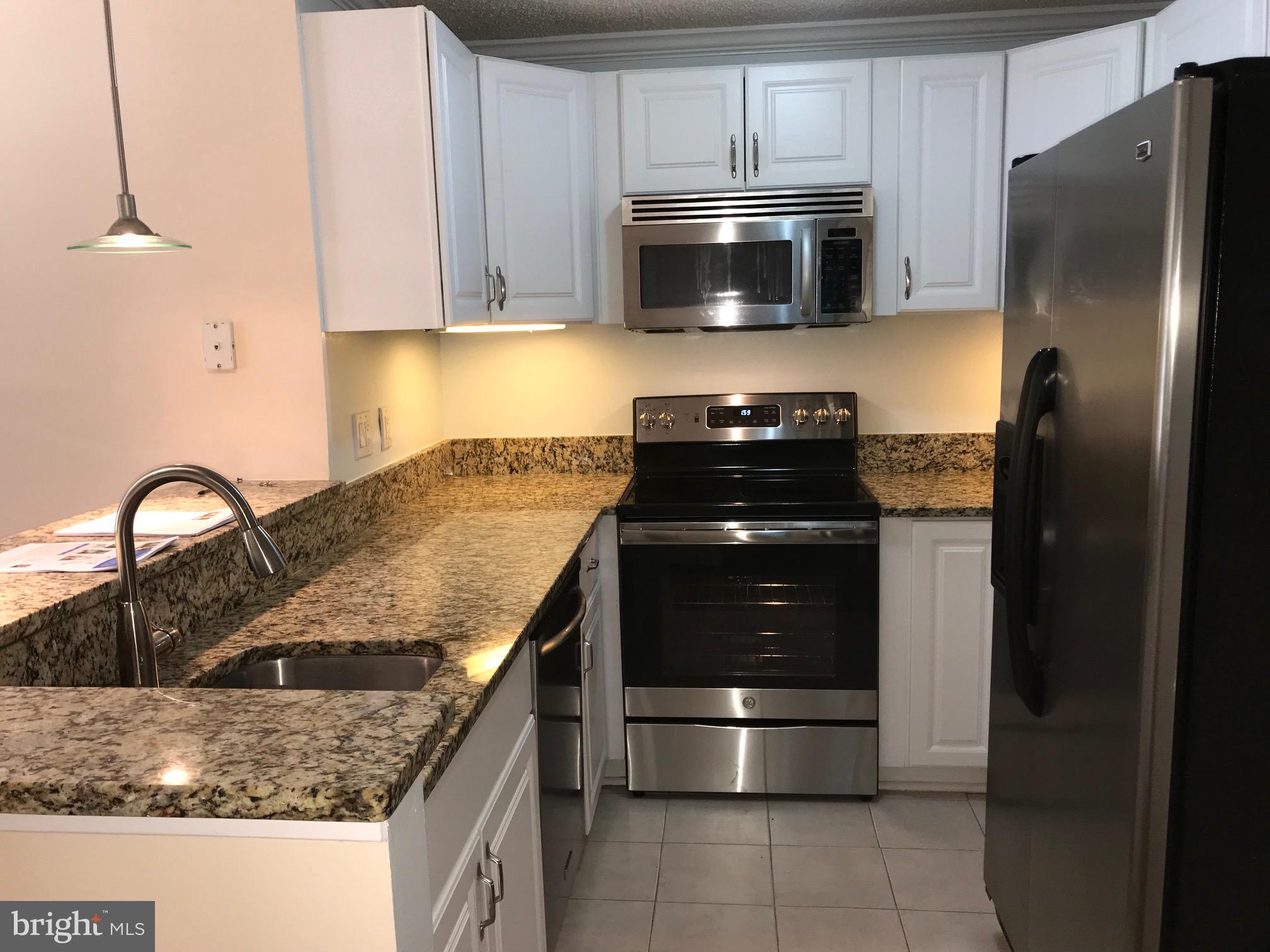 SUMMERRIDGE - Residential Lease