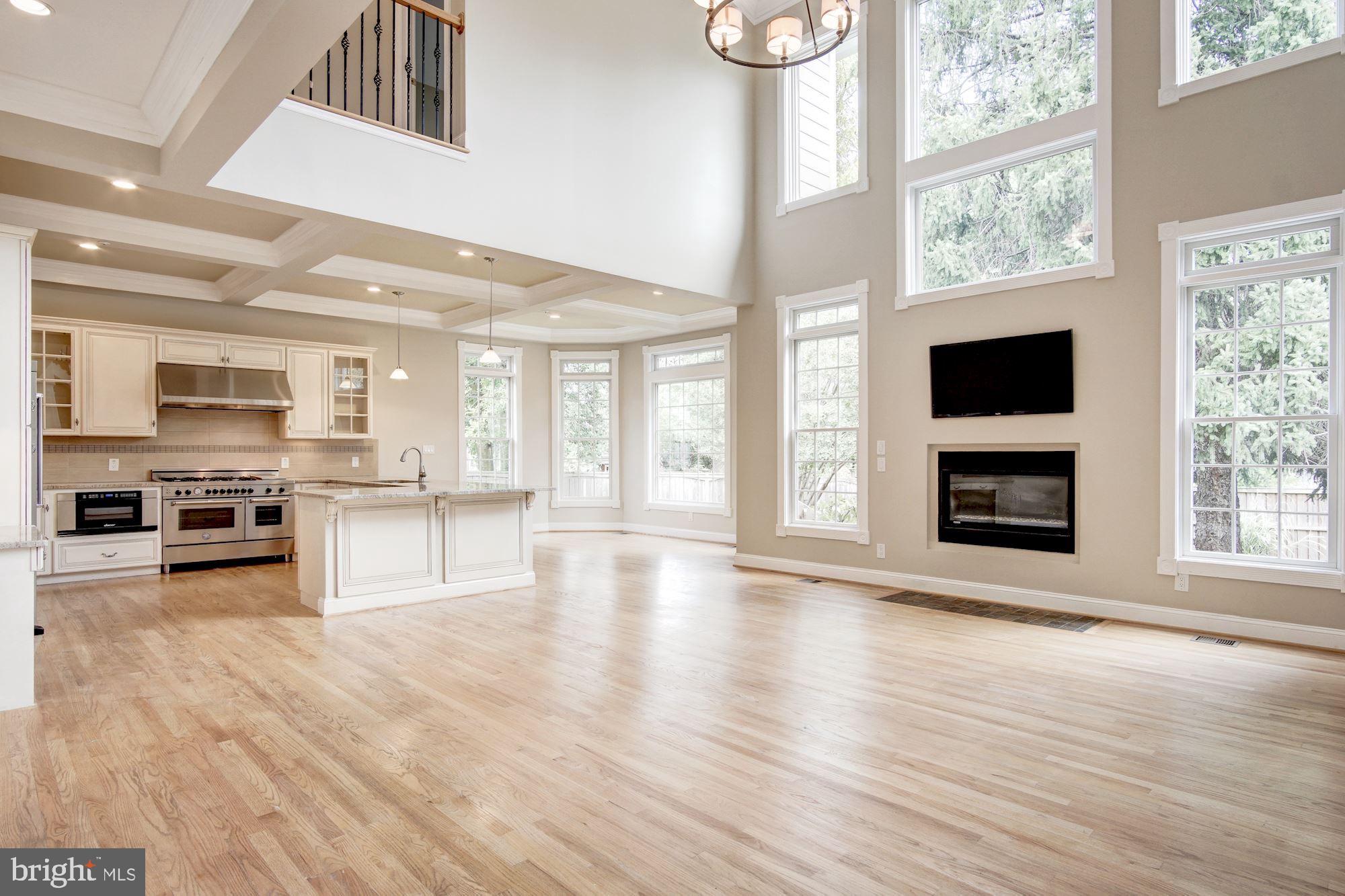 ALTA VISTA GARDENS - Residential