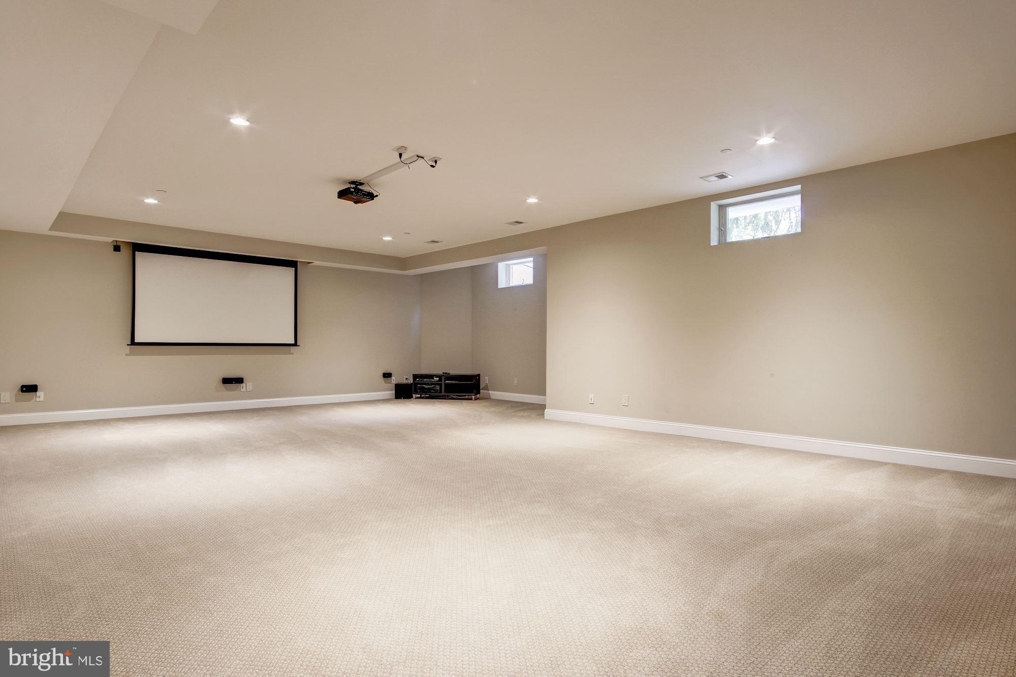 ALTA VISTA GARDENS - Residential