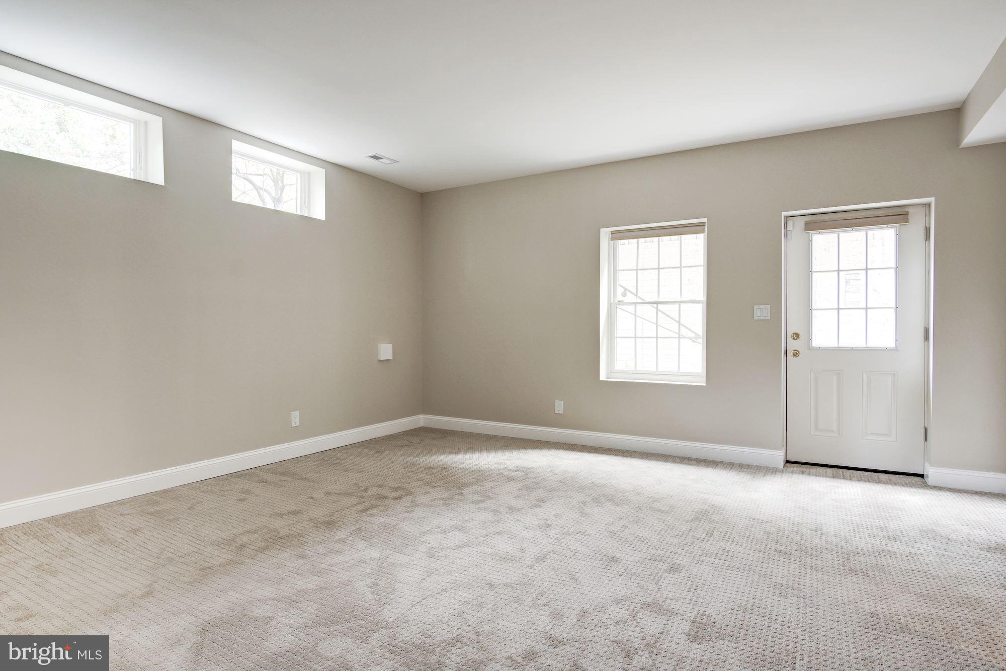 ALTA VISTA GARDENS - Residential