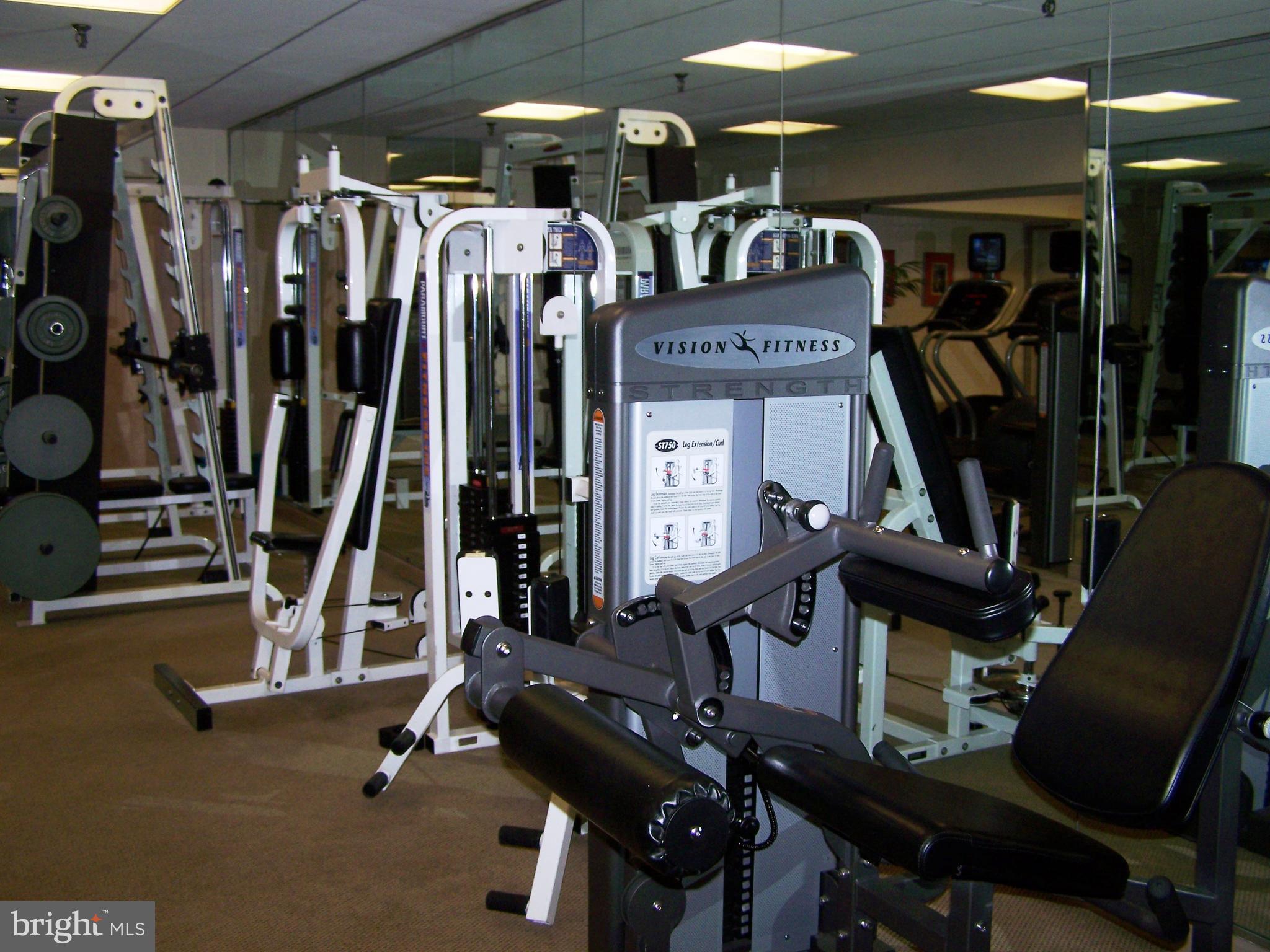 SOCIETY HILL - Residential Lease