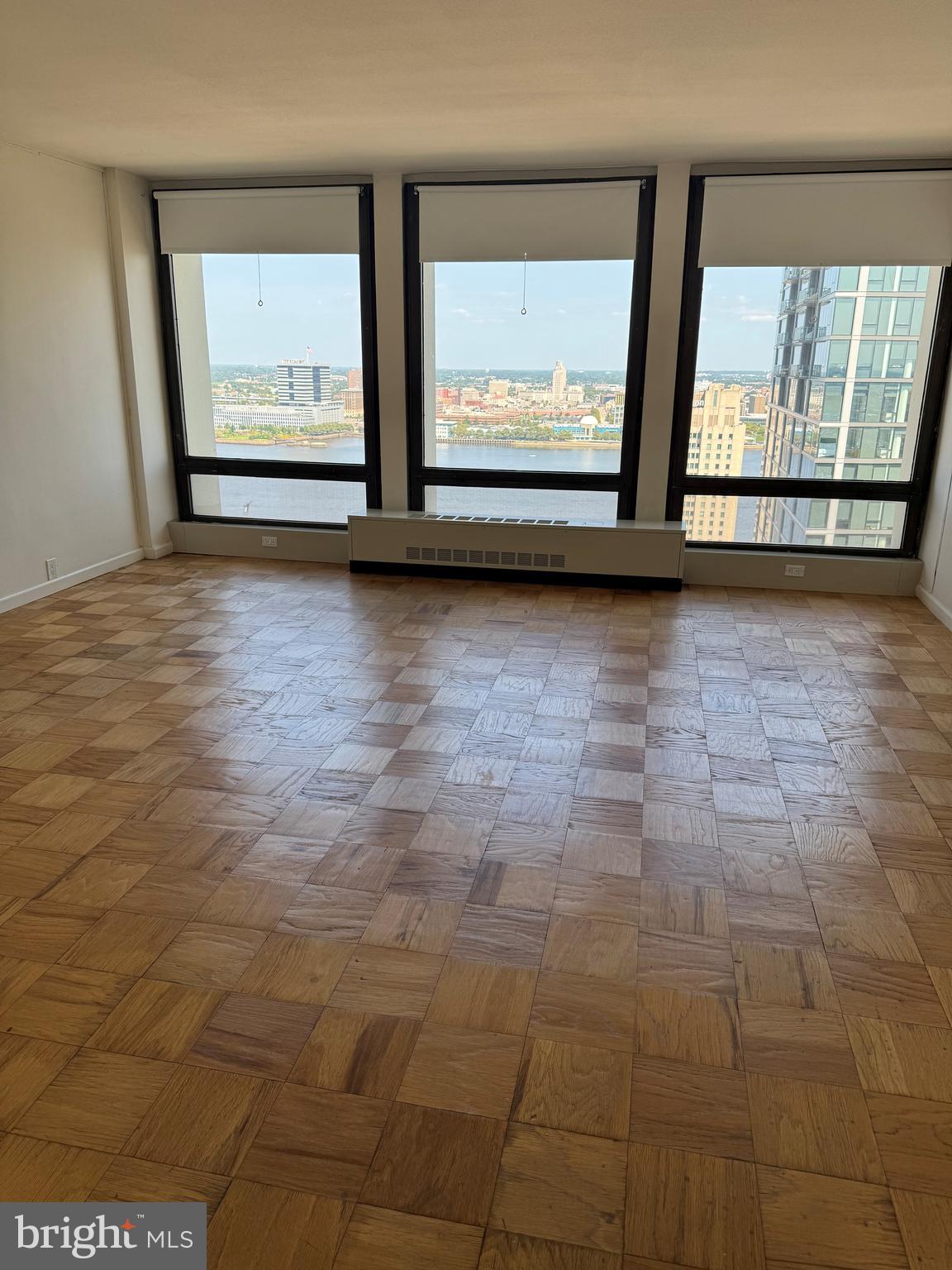 SOCIETY HILL - Residential Lease