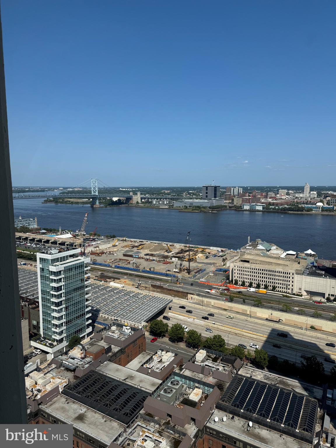 SOCIETY HILL - Residential Lease