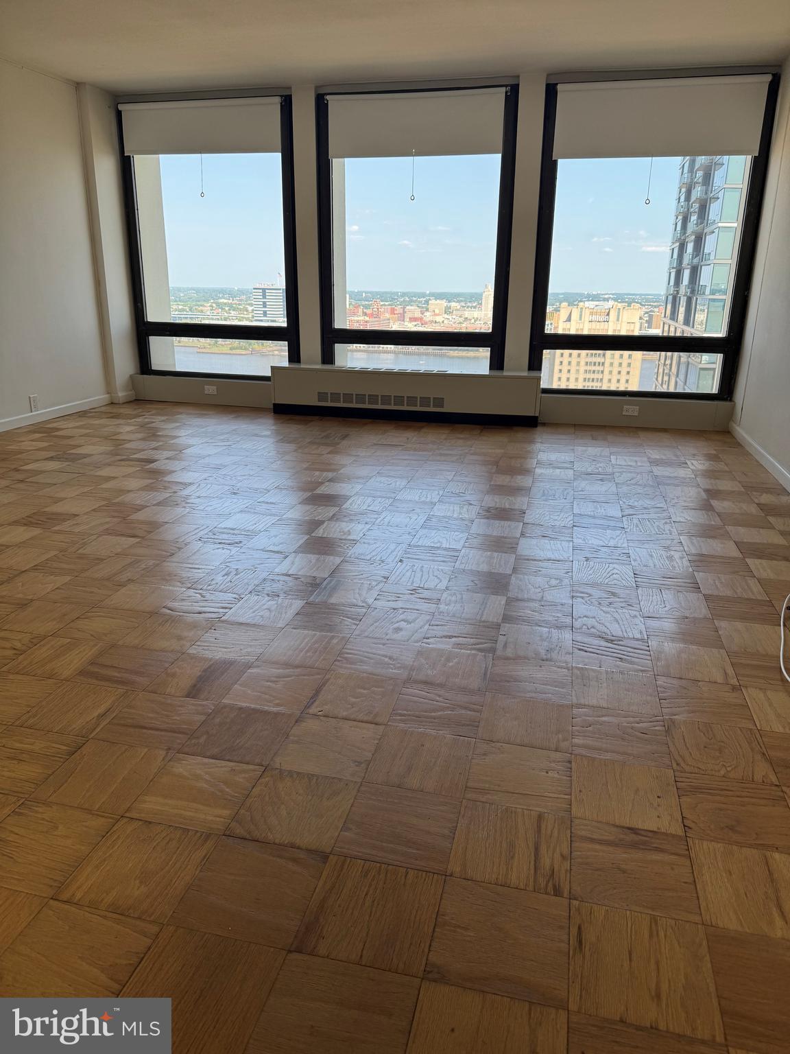 SOCIETY HILL - Residential Lease