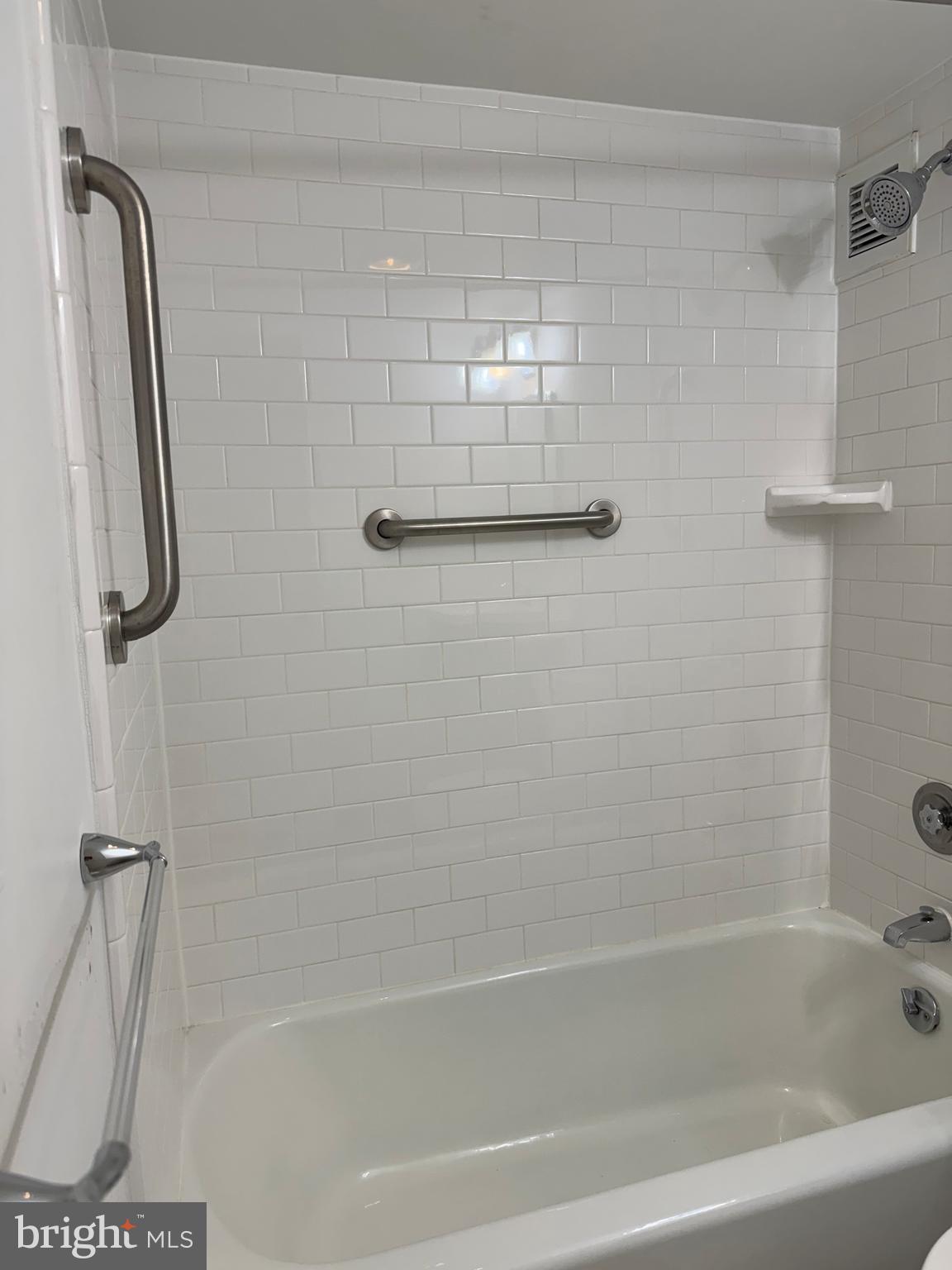 SOCIETY HILL - Residential Lease